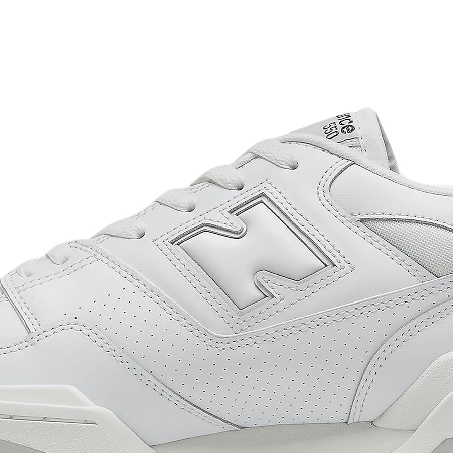 スニーカー New Balance White Leather 550 Sneakers 550 leather sneakers in white - New Balance | Mytheresa