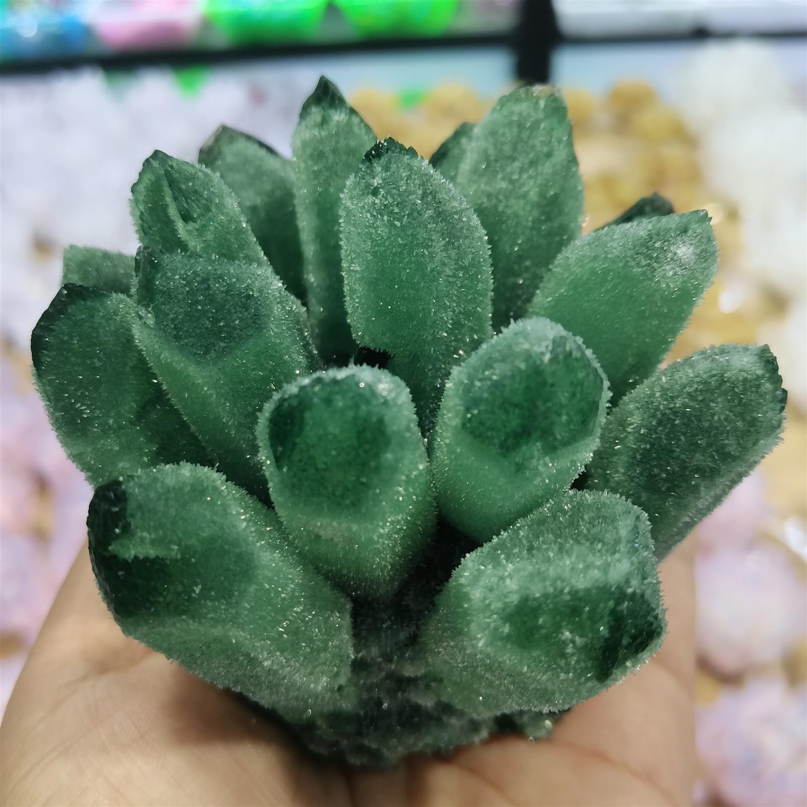 AtkitS Acquario Decorativo a grappolo di Cristal di Quarzo Verde Naturale Fantasma Home Decor(710-800g)