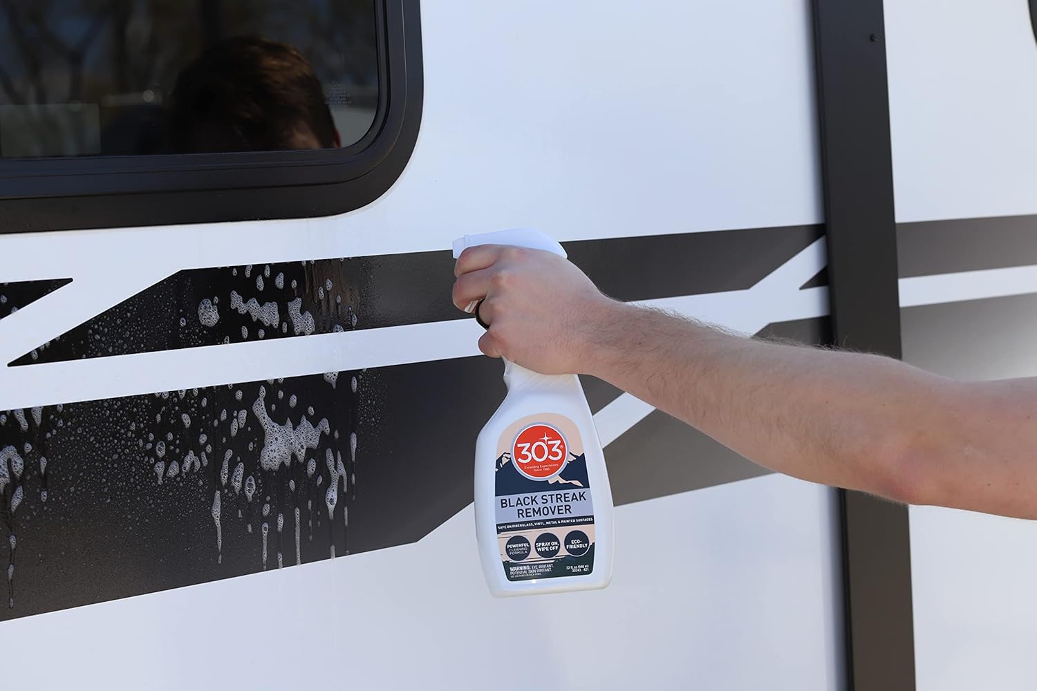 303 Black Streak Remover - Removes Black Streaks and Dirt, Eco-Friendly, Provides A Clean, Streak-Free Finish on RVs, Campers, Pop-Ups, Motorhomes, and Boats, 32oz (30243) : Everything Else