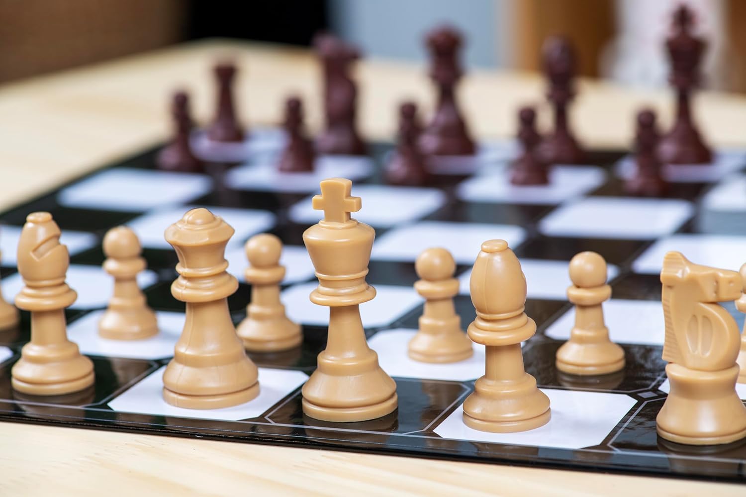 Chess with Folding Board and Full Size Chess Pieces (Amazon Exclusive) by Goliath