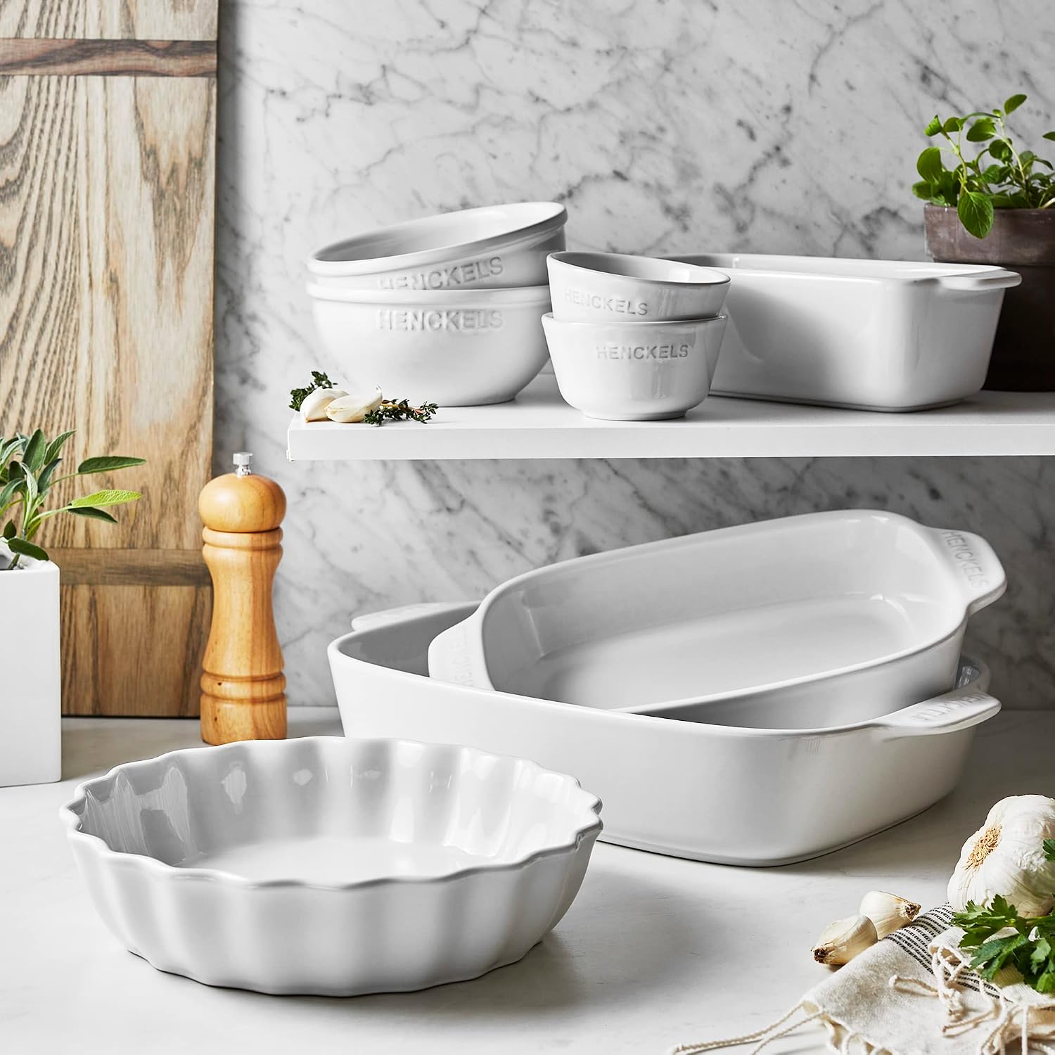 HENCKELS Ceramic 8-pc Mixed Bakeware & Serving Set - White