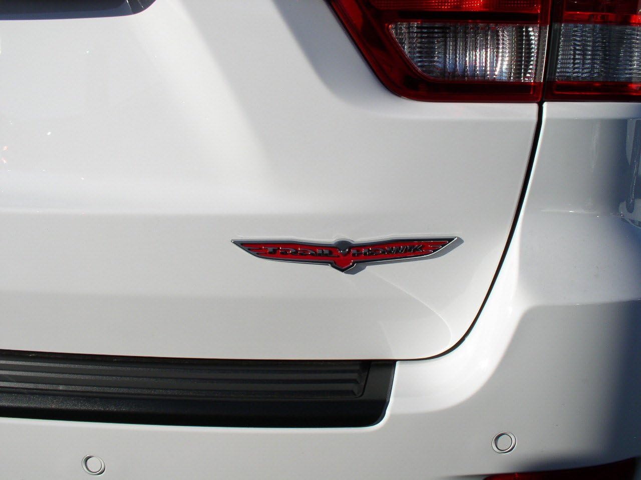 JEEP GRAND CHEROKEE CHROME RED TRAILHAWK NAMEPLATE BADGE LOGO MOPAR OEM 2013