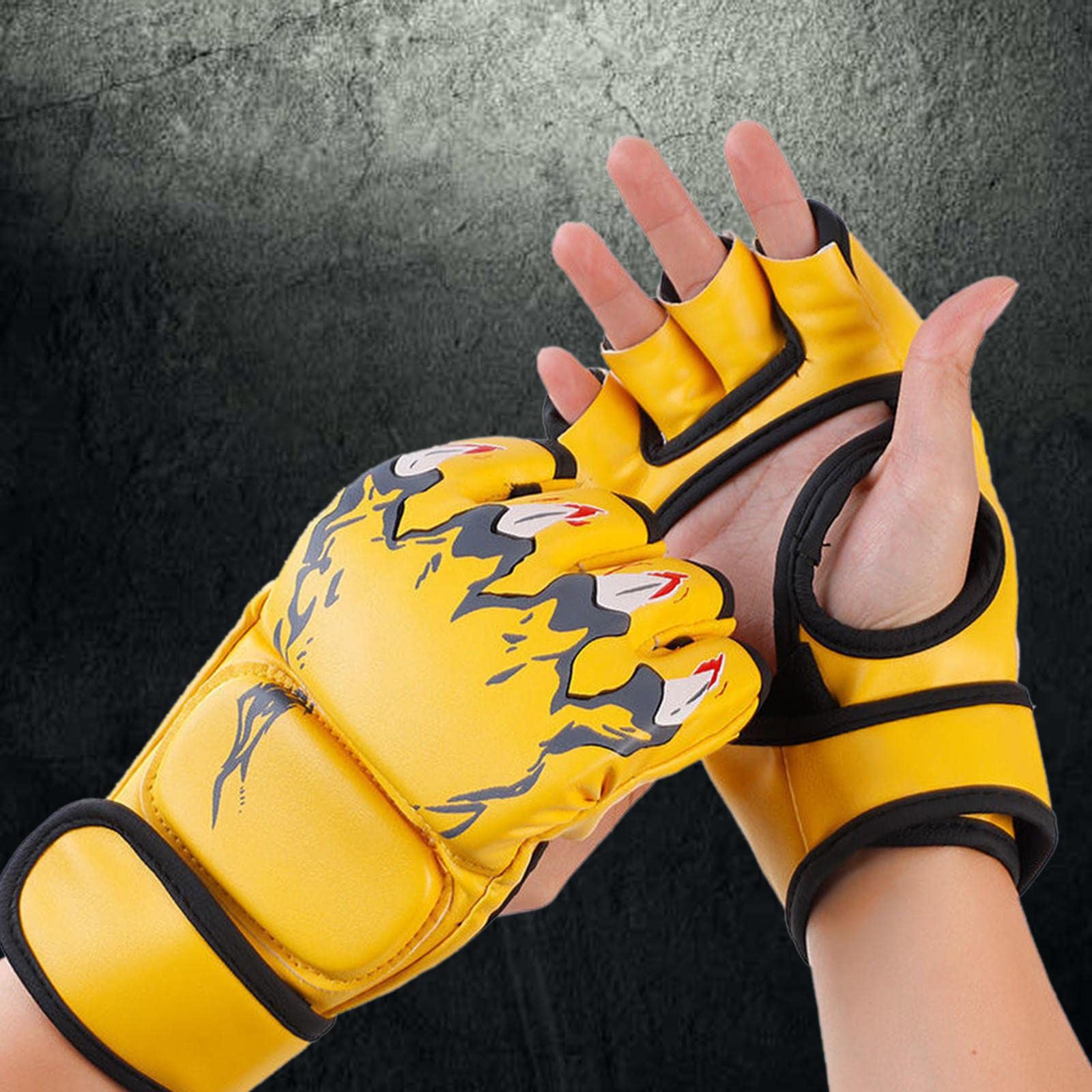 harayaa Gants de MMA, équipement de Protection Paumes Ouvertes Respirantes Mitaines légères pour Femmes Hommes Jeunes poinçonnage Sac Lourd Sparring, Griffe de Tigre Jaune