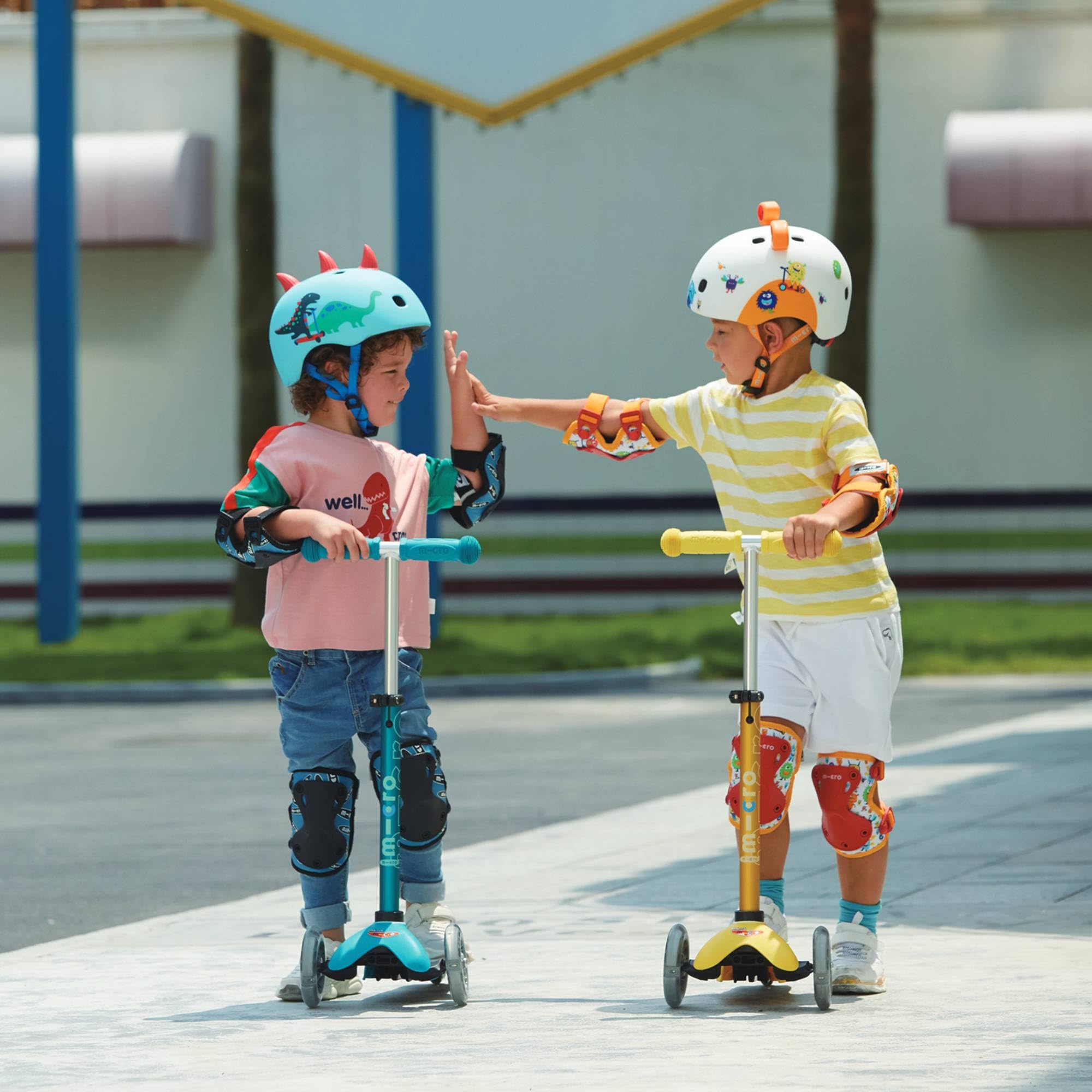 Micro® | Mini Micro Deluxe Patinete 3 Ruedas Niños | El Original | Manillar Regulable en Altura y Desmontable con un Clic | Sistema de dirección “Inclínate y Gira” | Niños y Niñas | 2-5 años