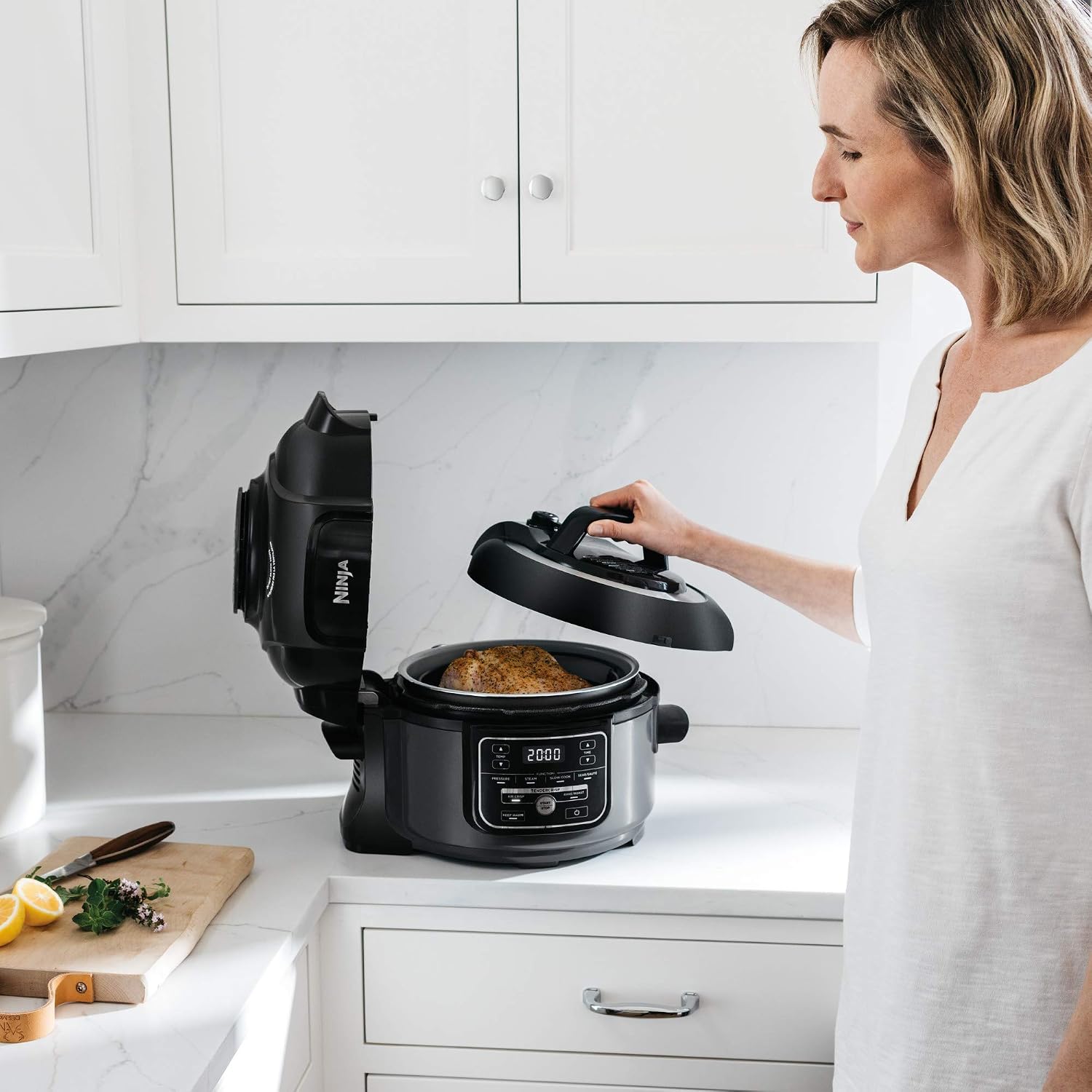 Ninja Foodi 7-in-1 Programmable Pressure Fryer, Slow Multi Cooker with TenderCrisp Technology, 5 Pot, 3-qt. Air Fry Basket (OP101), 5-Quart, Black/Gray (Renewed)
