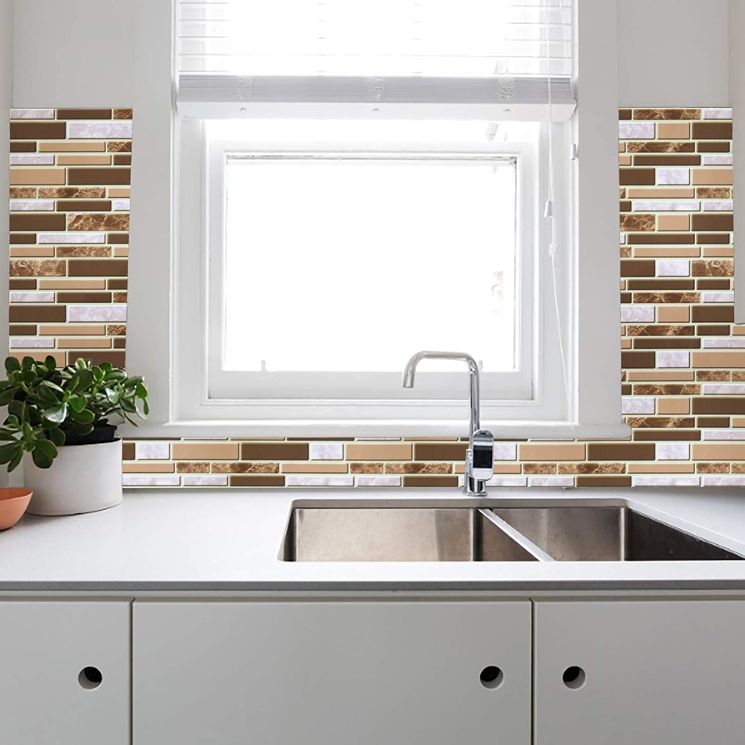 Kitchen Wallpaper Brown Peel and Stick Wallpaper 11.8”×196.8” Self-Adhesive Removable Wallpaper Kitcken Backsplash Wallpaper Stick and Peel Waterproof Contact Paper Vinyl Film for Bathroom Decoration