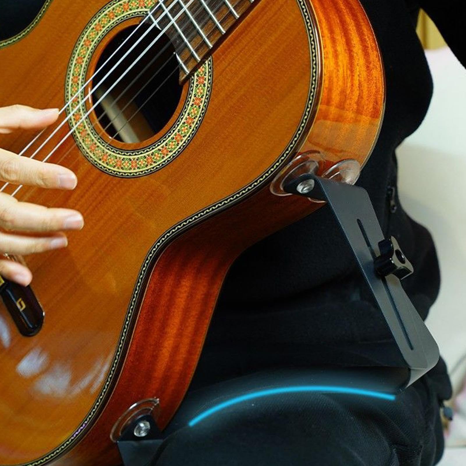 Soporte Para La Pierna De La Guitarra,Accesorio Musical Antideslizante Y De Altura Ajustable - Soporte Para Guitarra Eléctrica Con Reposapiés Y Apoyo Para Pierna - Para Actuaciones En Escenario Prácti