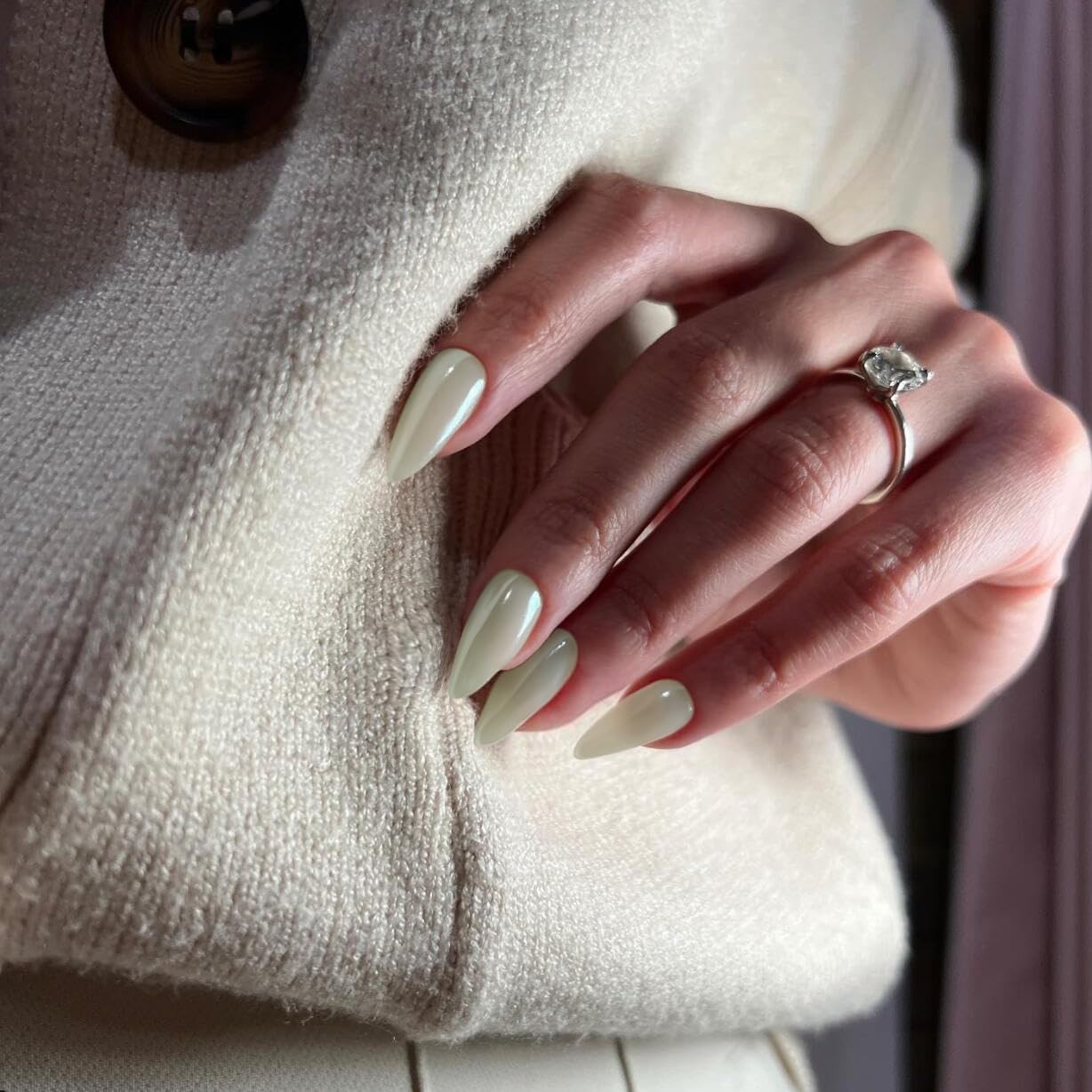 Chrome Glazed Donut Press-On Nails - Aurora White Medium Almond Shaped, Glossy Shiny Acrylic, Reusable Fake Nails for Women, Glue-On Medium Length