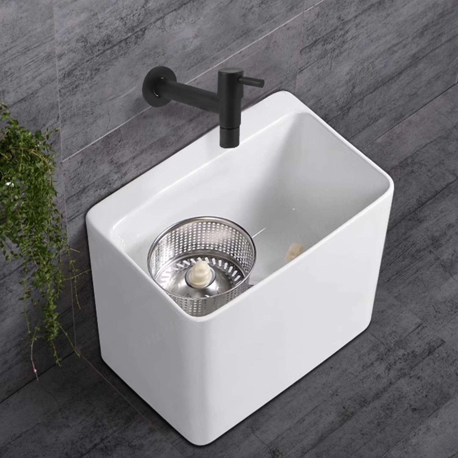 Ss304 Enkele Handgreep Aan De Muur Gemonteerde Balkon Mop Gootsteen Kraan Koude