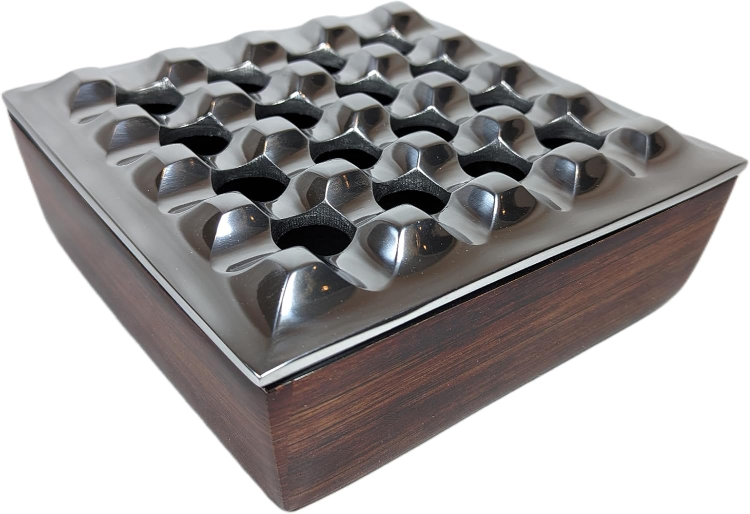 Ashtray with Lid for Cigar, Metallic Wood Design, Windproof Ashtrays for Home Office Tabletop Outside Patio Outdoor Balcony (7.0"x7.0"x2.5") (Silver)