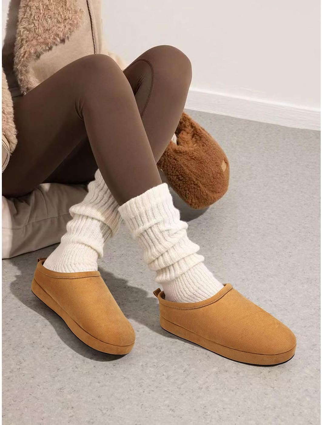 Dsevht Genuine Suede Fuzzy Slippers for Women Winter Cork Footbed Clogs Warm House Shoes Cozy Mini Boots Comfort Casual Slip-on Fall Winter Shoes for Indoor Outdoor