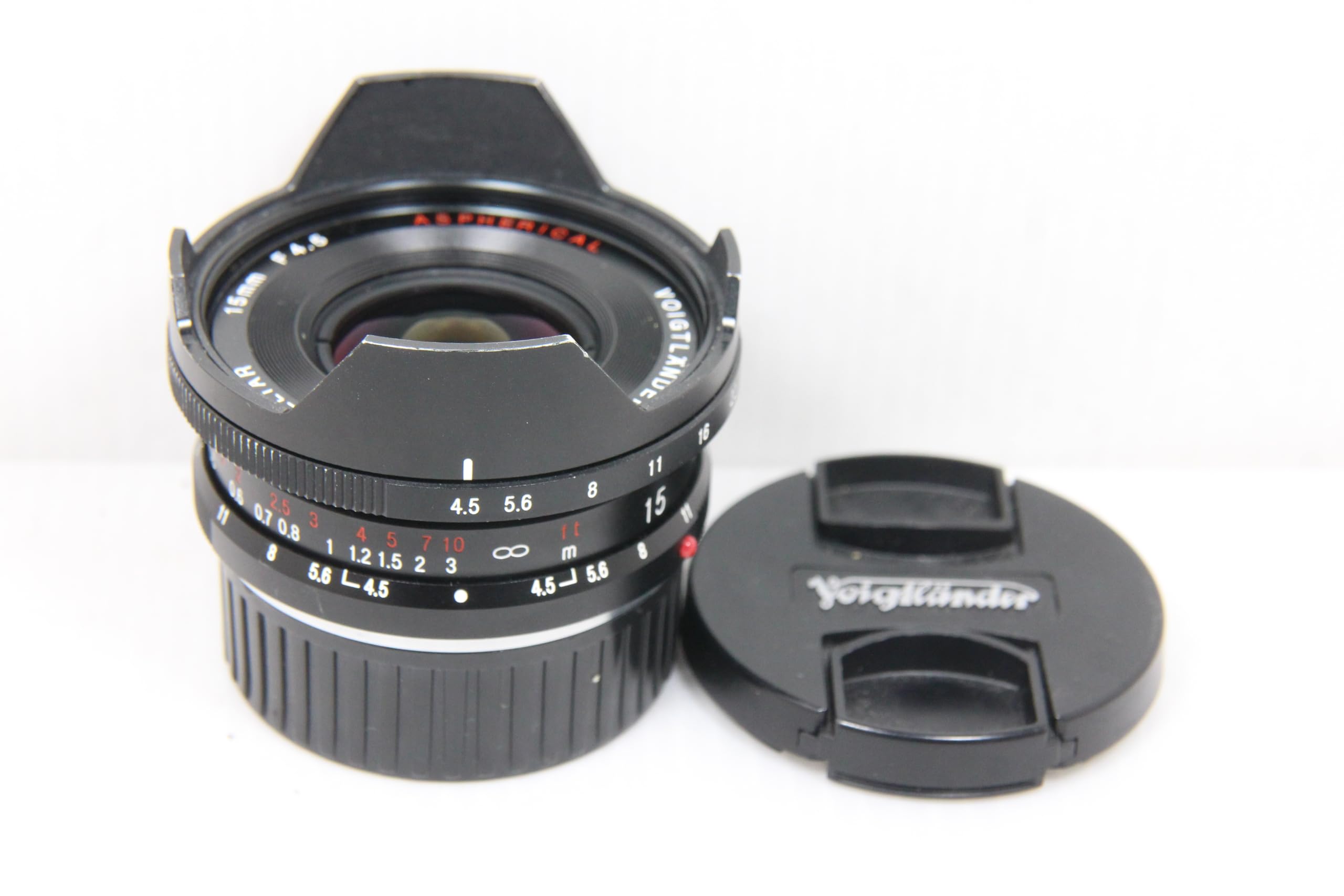 VoightLander 単焦点広角レンズ SUPER WIDE-HELIAR 15mm F4.5 ASPHERICAL III E-mount Eマウント対応 ブラック 233034 ggw725x Amazon | VoightLander 単焦点広角レンズ Super Wide Heliar