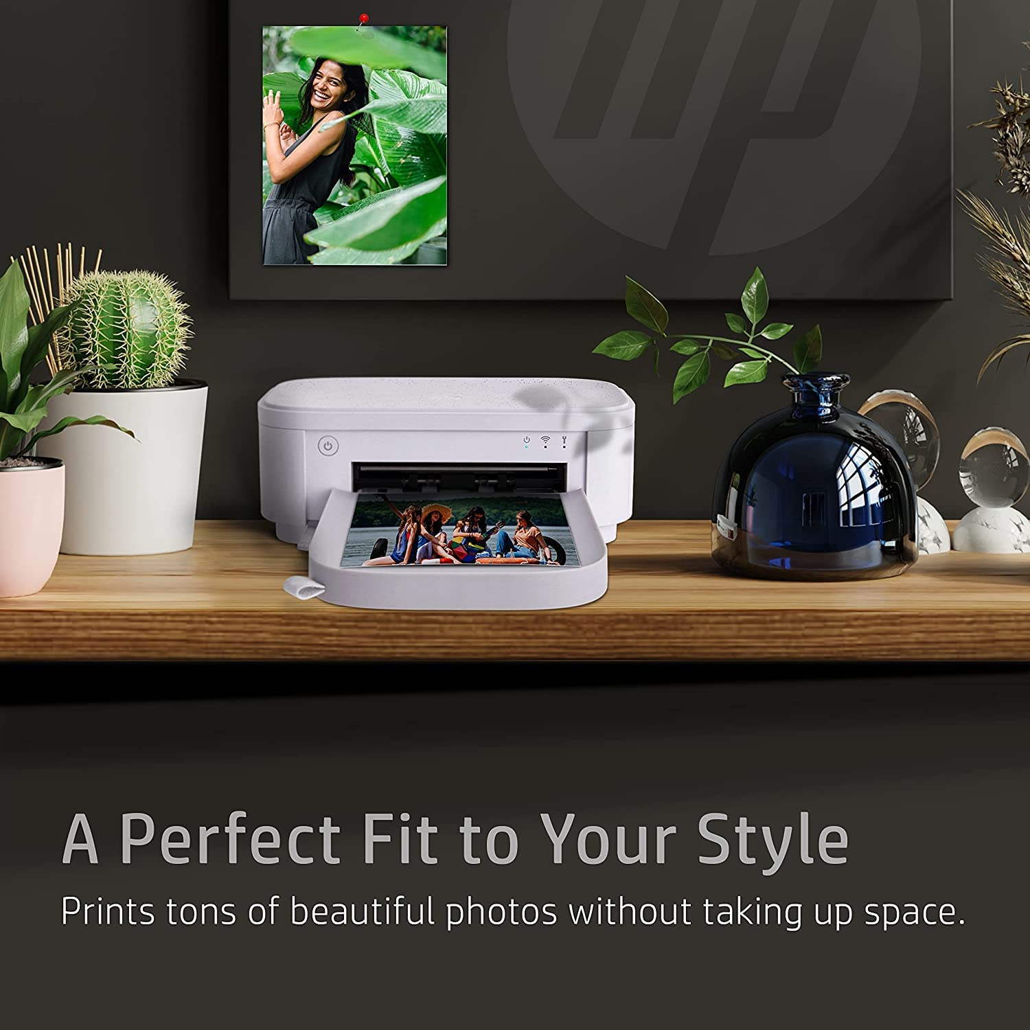 HP Sprocket Studio Plus Stampante Wi-Fi – Stampa in modalità wireless foto 4x6 + Sprocket Studio Plus 10,2 x 15,2 cm Carta fotografica e cartucce (include 108 fogli e 2 cartucce)