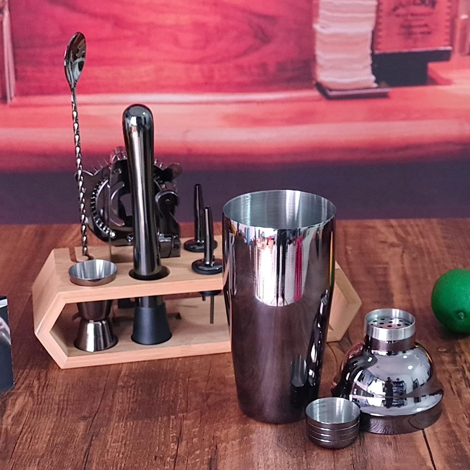 Ensemble de Cocktail Shaker à Cocktail Shaker Kit 10 Pcs Cocktail Shaker Set Bar Tool Set avec Support Martini Shaker Bartending Kit Shaker Cocktail Kit Shaker Cocktail Set(Black)