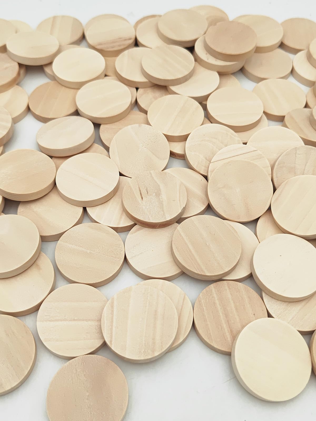 100PCS Natural Wood Slices Blank Round Wooden Discs Unfinished Wood Circles Blank Wooden Ornaments for DIY Crafts (3cm) - Image 2