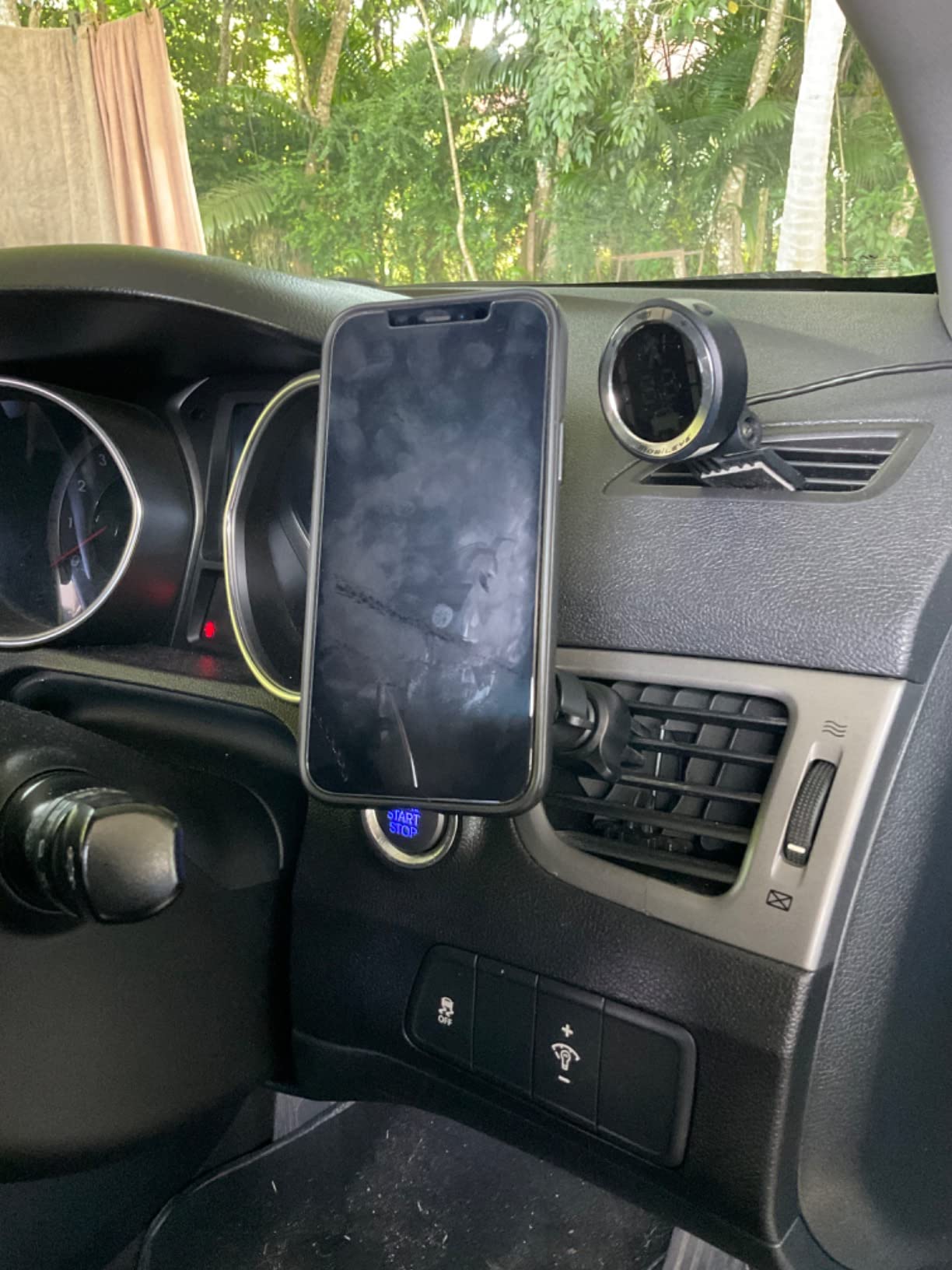 7/mo Finance Spigen Designed for Magsafe Car Vent Mount Swing