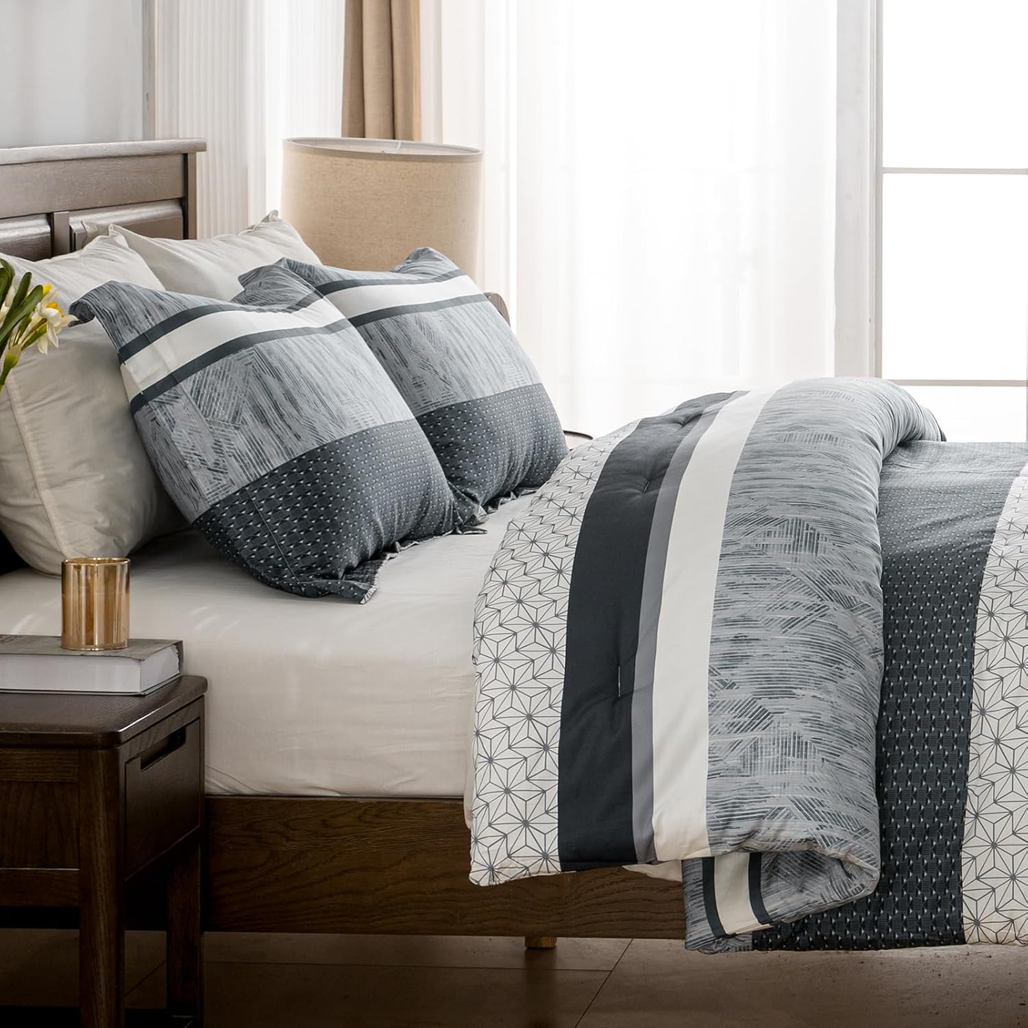 Finlonte Queen Comforter Set, Striped Queen Comforter Bedding Set, Cotton Fluffy Cozy Comforter, Luxury Minimalist Lightweight Quilted Comforter All Season, Grayish-Blue/White, 90"x90"