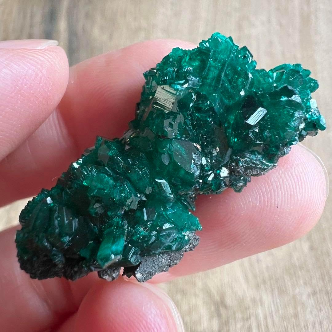 ダイオプテーズ C4鉱物 標本 原石ダイオプテーズ(翠銅鉱)