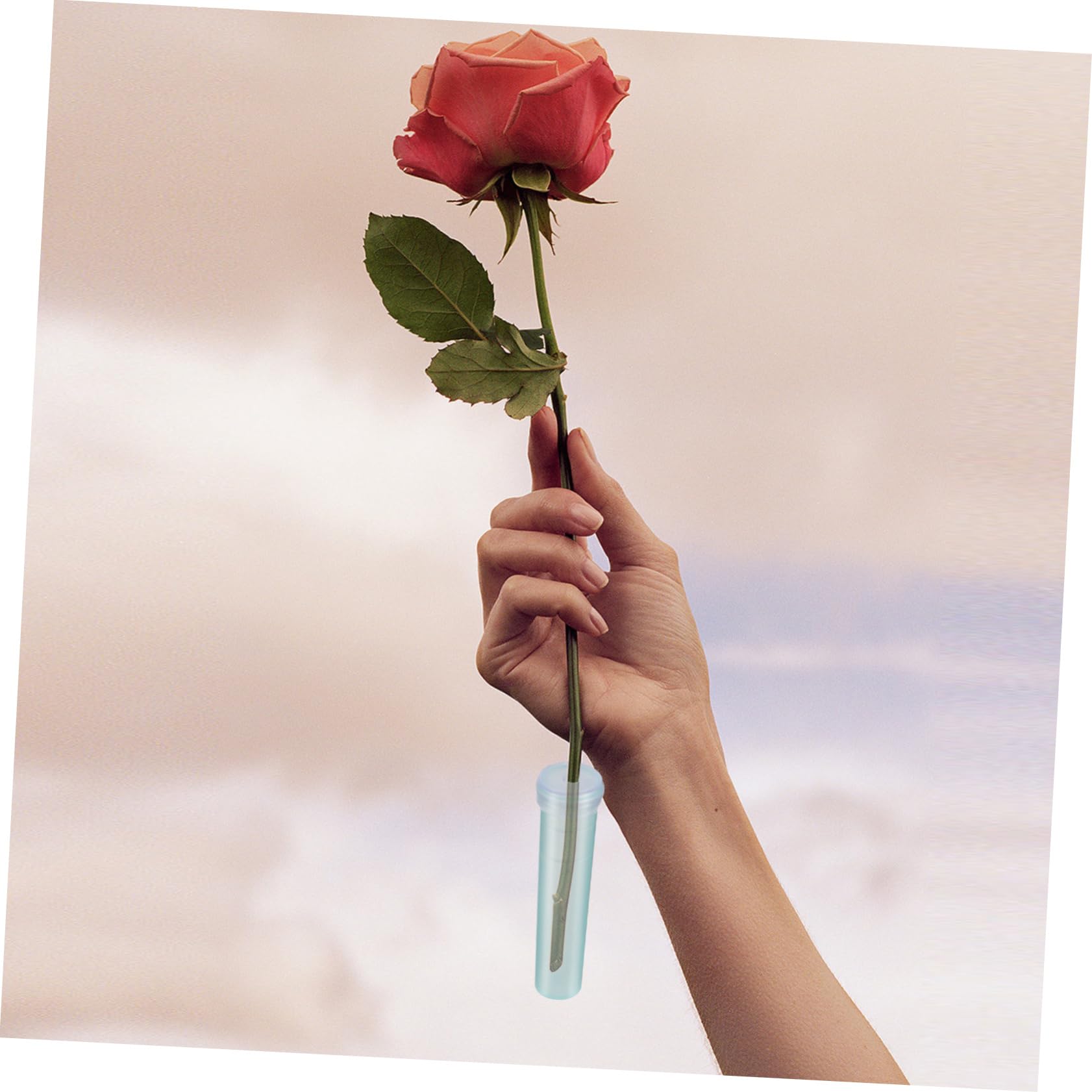 BEBEMOKO Flower Stem Water Tubes 100pcs Floral Storage Tubes Reusable Plastic Water Bottles for Flower Arrangements