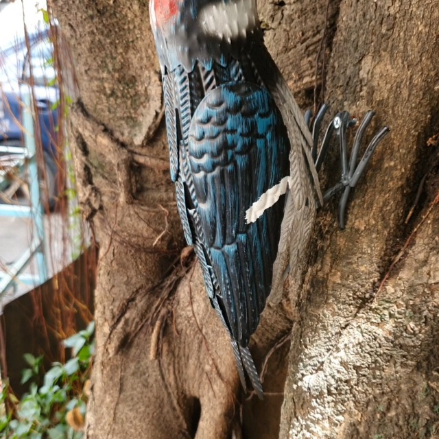 Amazon.com: GUTE American Goldfinch Metal Garden Bird, Yard