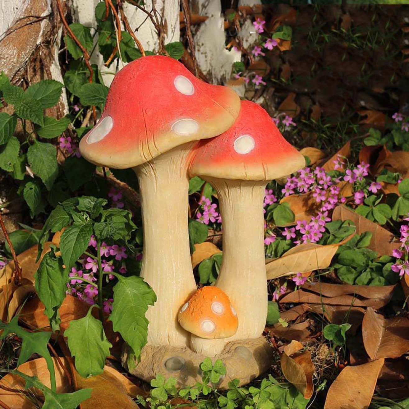 新品　ポーリッシュポタリー　きのこ柄　小人の置物 新品 ポーリッシュポタリー きのこ柄 小人の置物 新品 ポーリッシュ