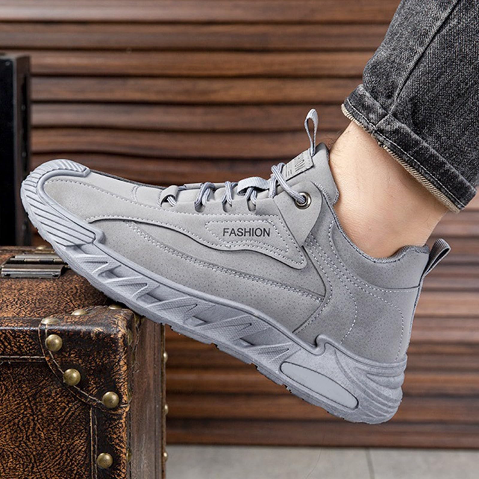 Scarpe da ginnastica da uomo in pelle scamosciata, stile casual, per tutti