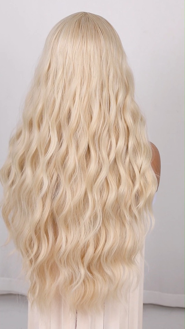 Amazon.com : FAVE 28 Inches Blonde Wig Long Wavy Hair Middle  display picture 3