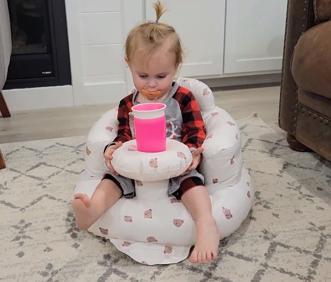 Miniatura 2 de Asiento inflable para bebé con bandeja para bebés de 3 a 36 meses, bomba de aire integrada, asiento de apoyo para bebé, silla de verano para