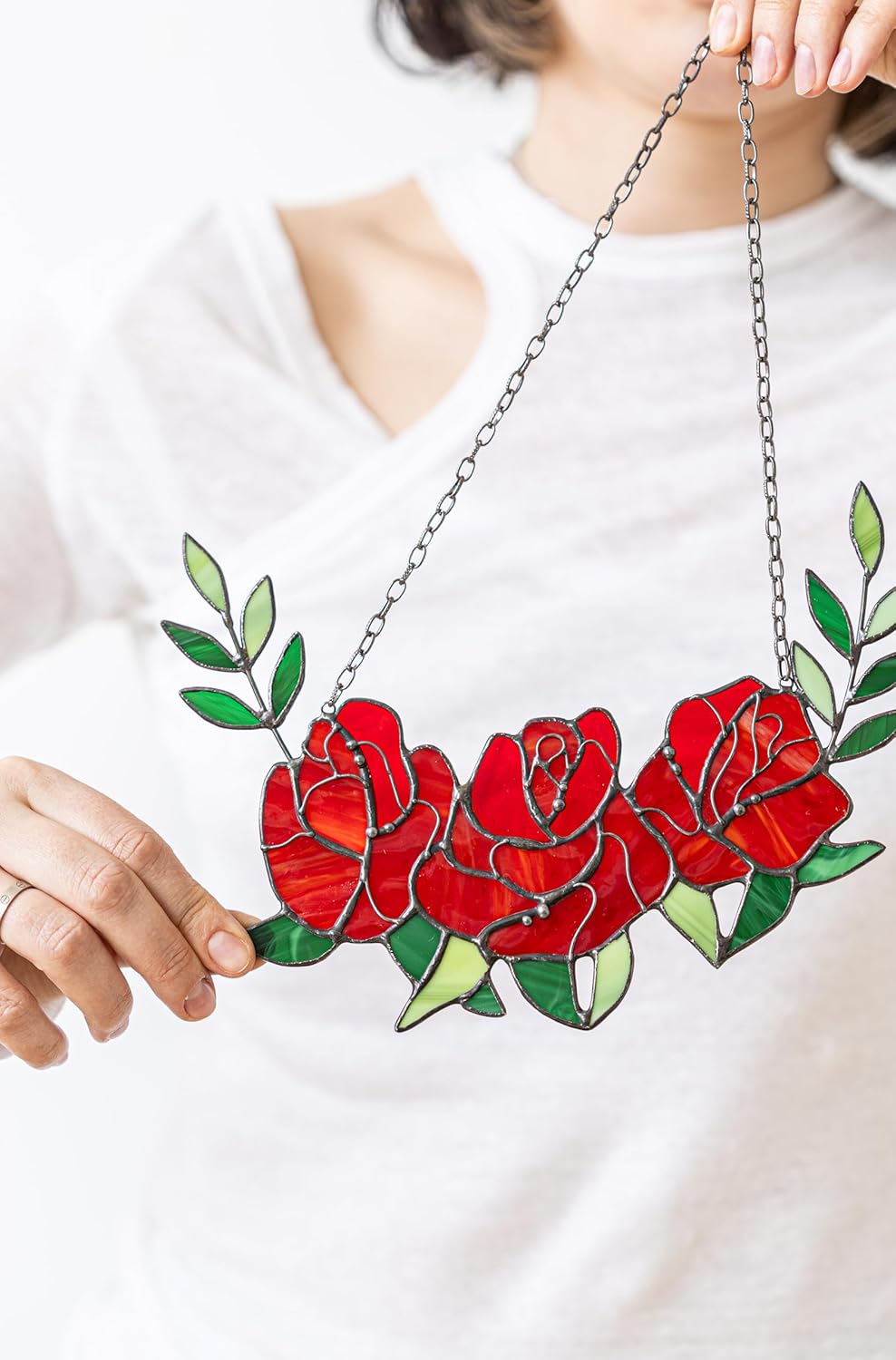 Red Roses Stained Glass Wreath Home Decor. Wall Window Hanging Wreath. Mother's Day Gift. Indoor Outdoor Decor. Flowers Sun catcher. Spring House Decor