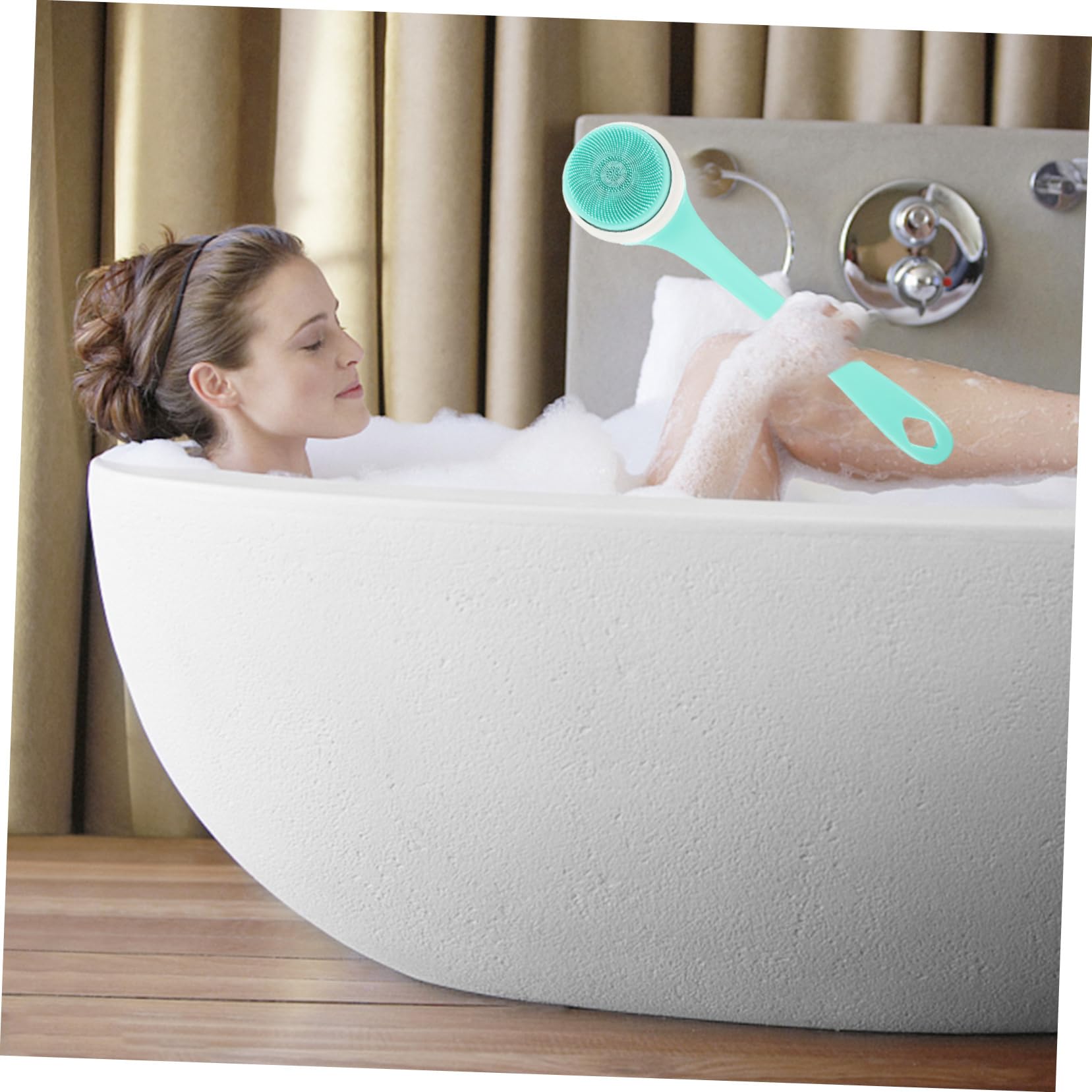 DOITOOL Cepillo de Ducha Eléctrico Mango Largo y Cabezales Intercambiables para Exfoliación Corporal y Espalda en Baño