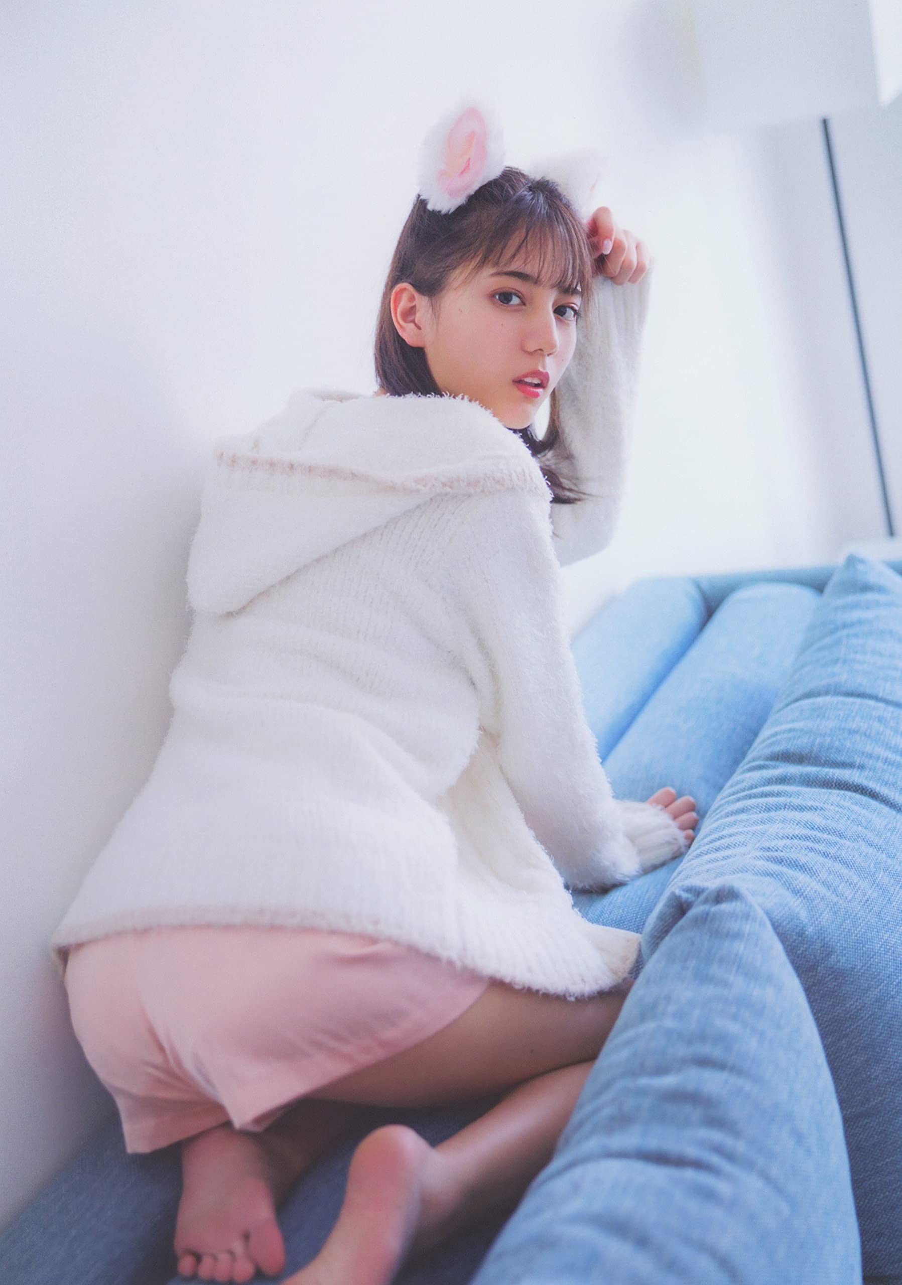 Amazon.co.jp: 小坂菜緒_5 女優 Lサイズ写真10枚 : おもちゃ