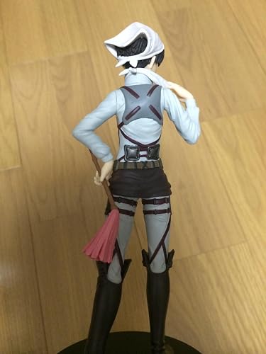 Amazon | 進撃の巨人 プレミアムフィギュア リヴァイ 掃除スタイル