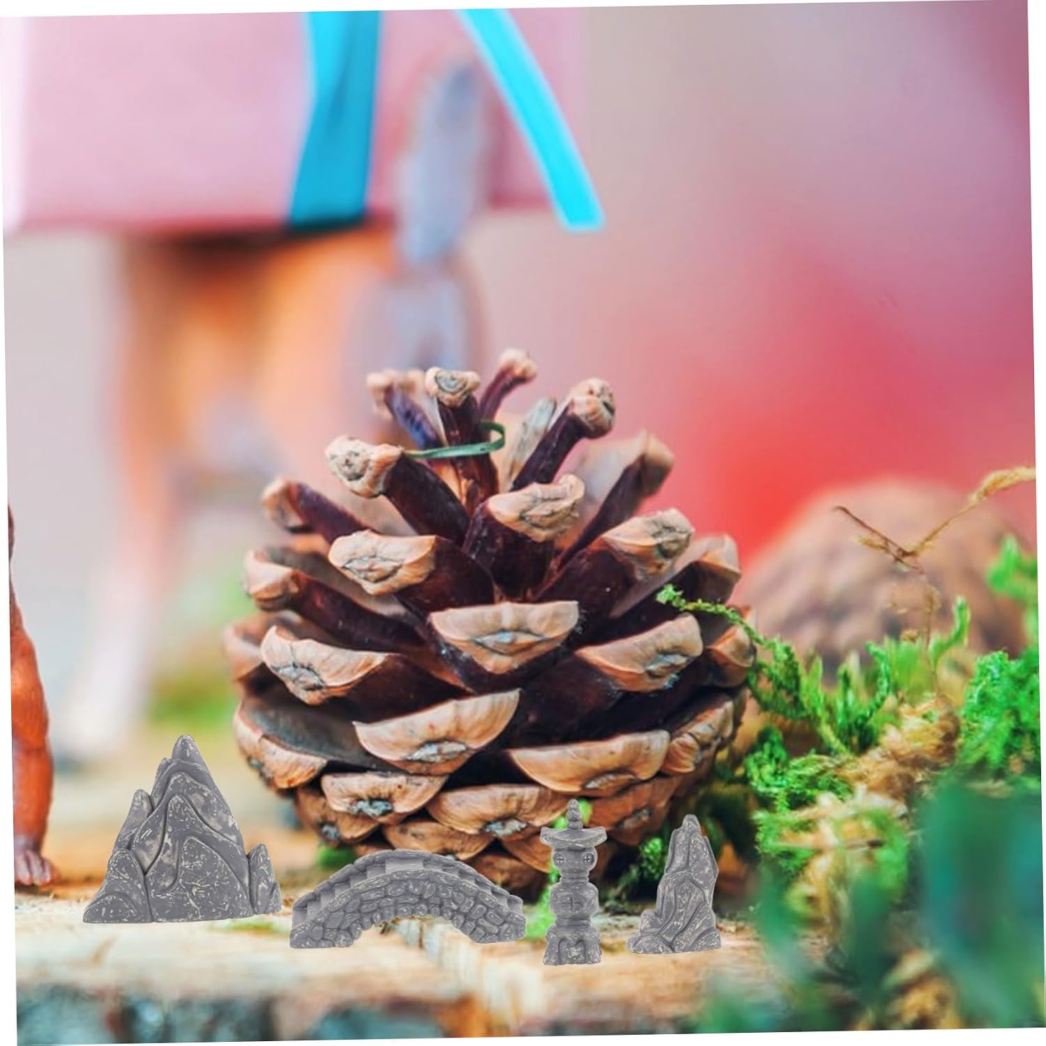 Resin Rockery Decor Mini Pagoda Statue for Bonsai Micro Landscape Garden Ornament Vintage Tower Figurine for Home Decoration and Aquarium Accessories