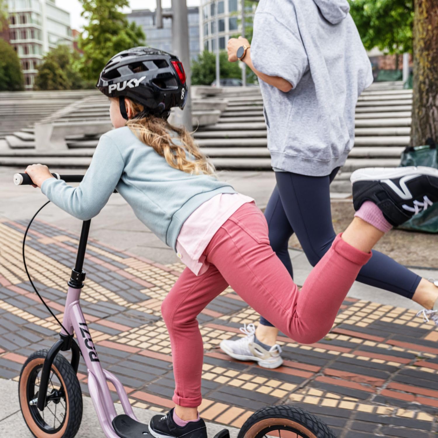 Puky Patinete R07 L | Patinete infantil con ruedas neumáticas | Altura ajustable para niños a partir de 4,5 años | Conducción segura gracias al freno V-Brake | Revestimiento en polvo resistente a los