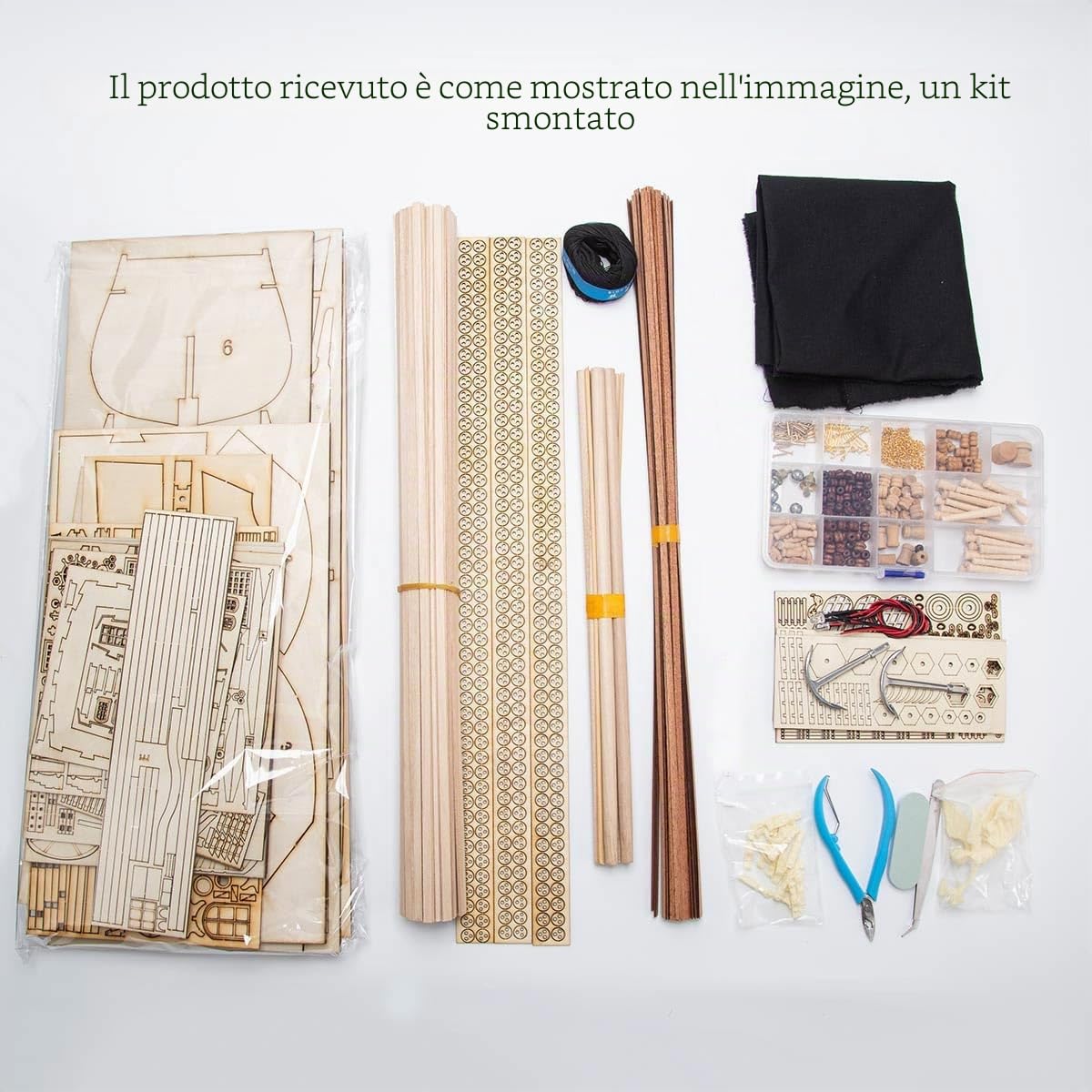 Quibuilds Nave pirata in scala 1/50 con vele nere, dettagliato modello di nave pirata in legno da esposizione con cannoni per appassionati (versione kit)