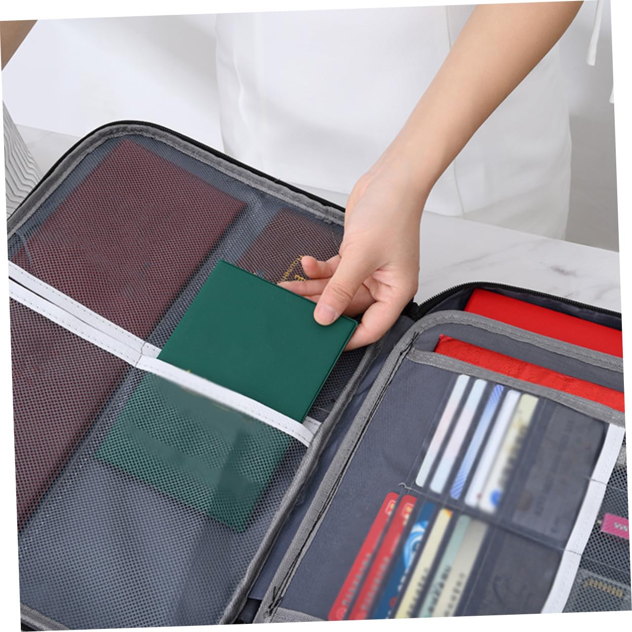 Borsa Portadocumenti Ignifuga Organizer da Viaggio con Cerniera Ignifuga e Serratura Codice per Documenti Carte e Oggetti di Valore