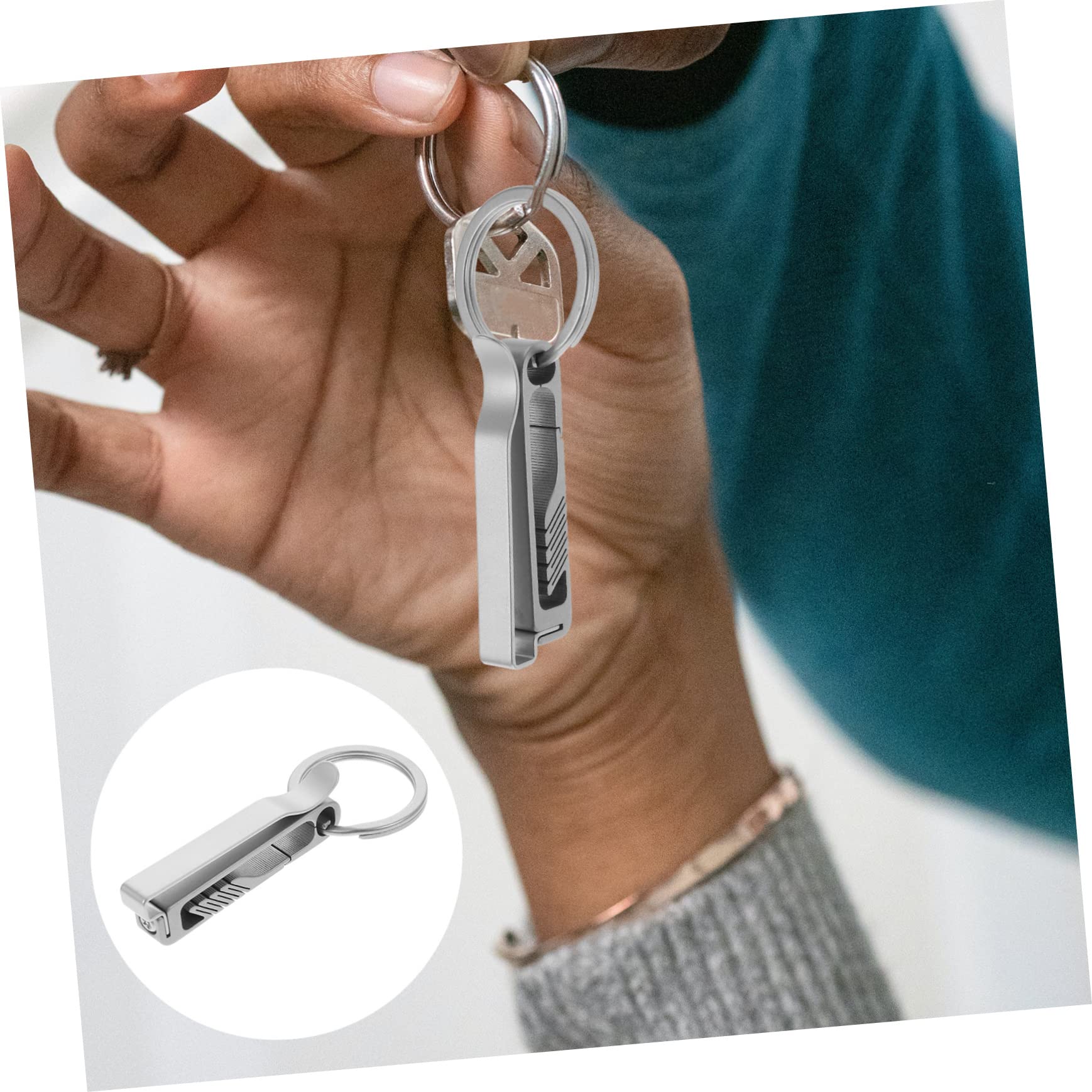 Sosoport Titan Schlüsselanhänger Karabiner Clip Aus Titanlegierung Leichter Karabinerhaken Mit Sicherer Klickfunktion Duty Gürtel Zubehör Für Männer Tragbarer Schlüsselring Für Taschen Und Gürtel