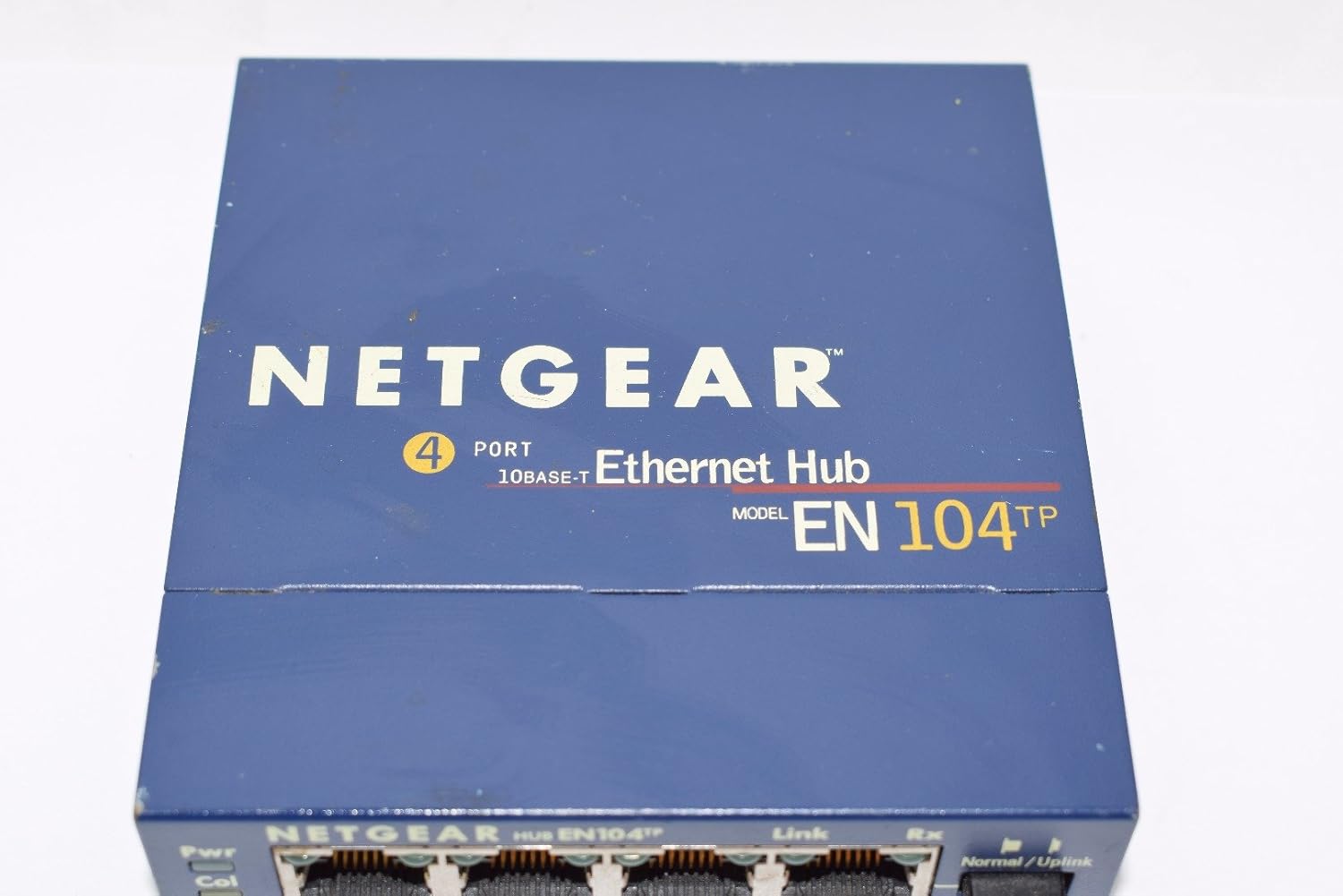 Netgear EN104TP 4-Port 10 Mbps Ethernet Hub RJ-45 with Uplink Button