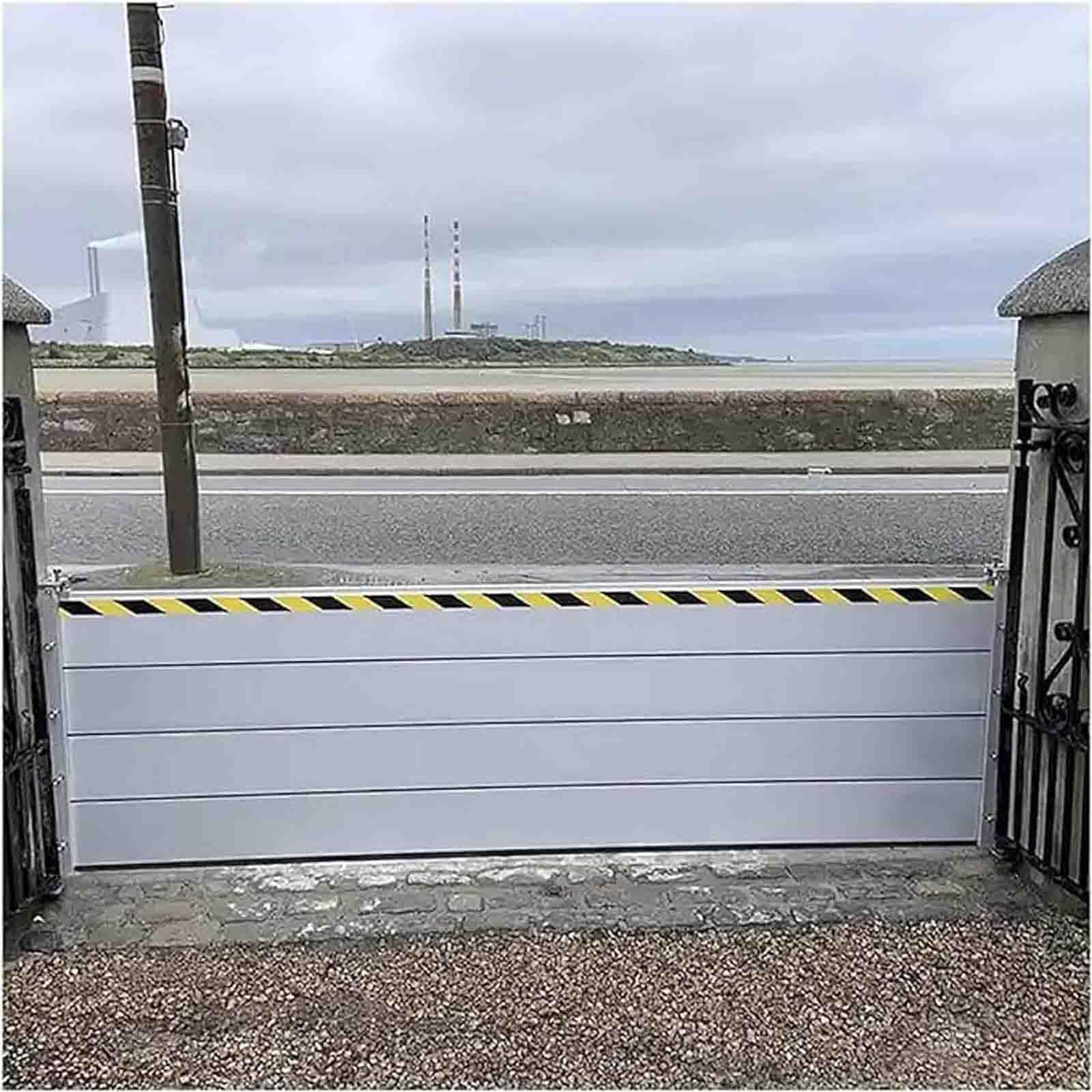 Coupe-froid de porte de garage et barrière anti-inondation aluminium 135cm