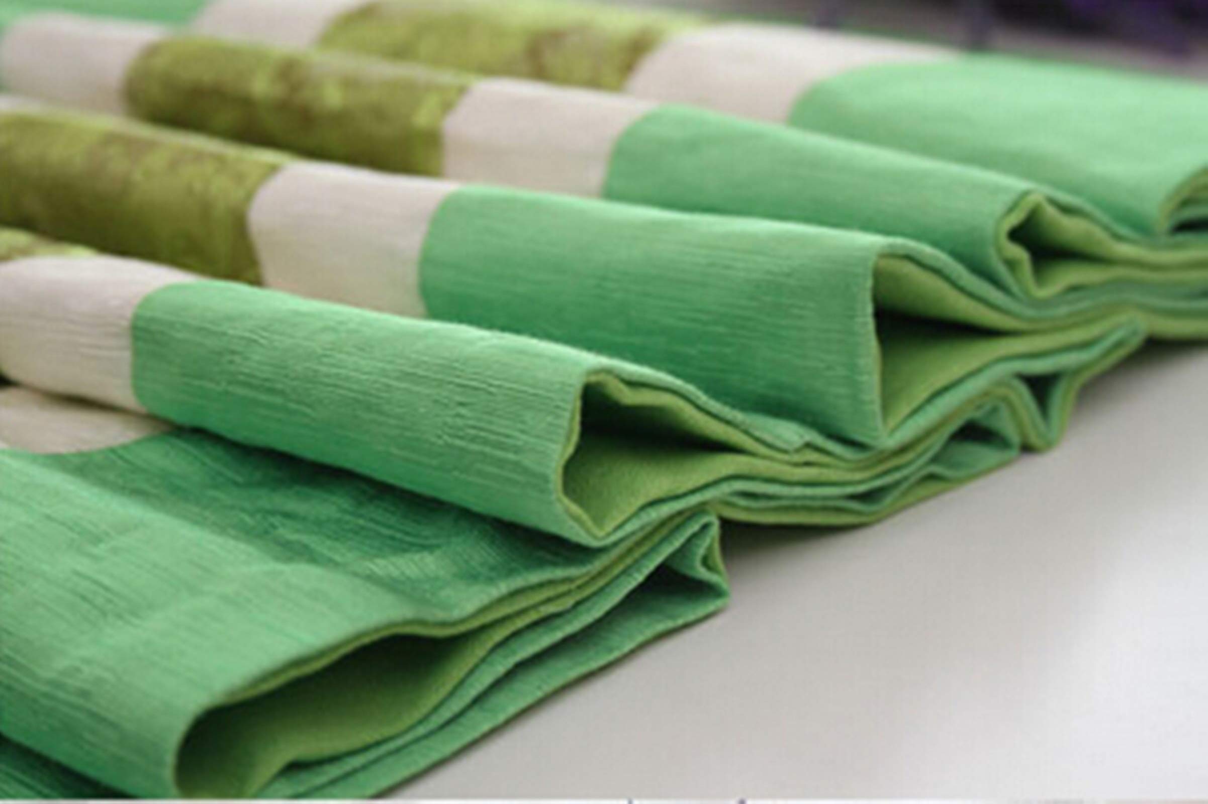 Runner Tavola Cotone Natalizio, Runner Natalizio Verde Due Fiori di Tono Runner Da Tavolo Elegante, 35x200CM
