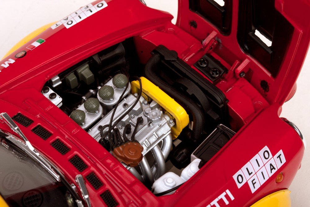 Miniature Fiat 124 Abarth 1/18 Sun Star Abarth No.2 A.Jaroszewicz / R