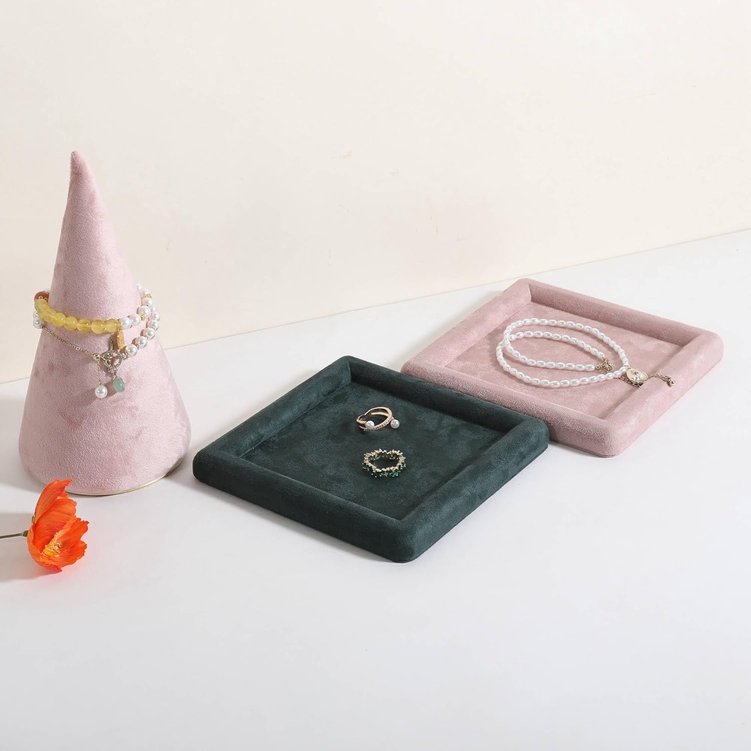 GemeShou Square velvet Jewerly display tray, Jewelry storage organizer plate, Empty Jewelry showcase tray for Necklace Bracelet Ring Earring display stand holder (Green-Medium, 5.9 x 5.9 in) - Image 8