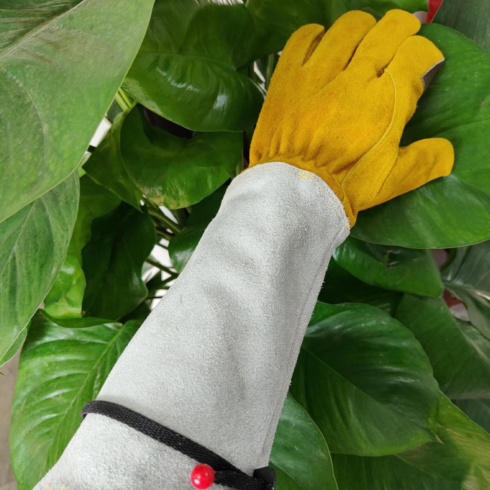 Leder Handschuhe mit Extra Langem Unterarm Schaft Arbeitshandschuhe Verstellbarer Handgelenk Gartenhandschuhe Dornensichere und Stichfeste