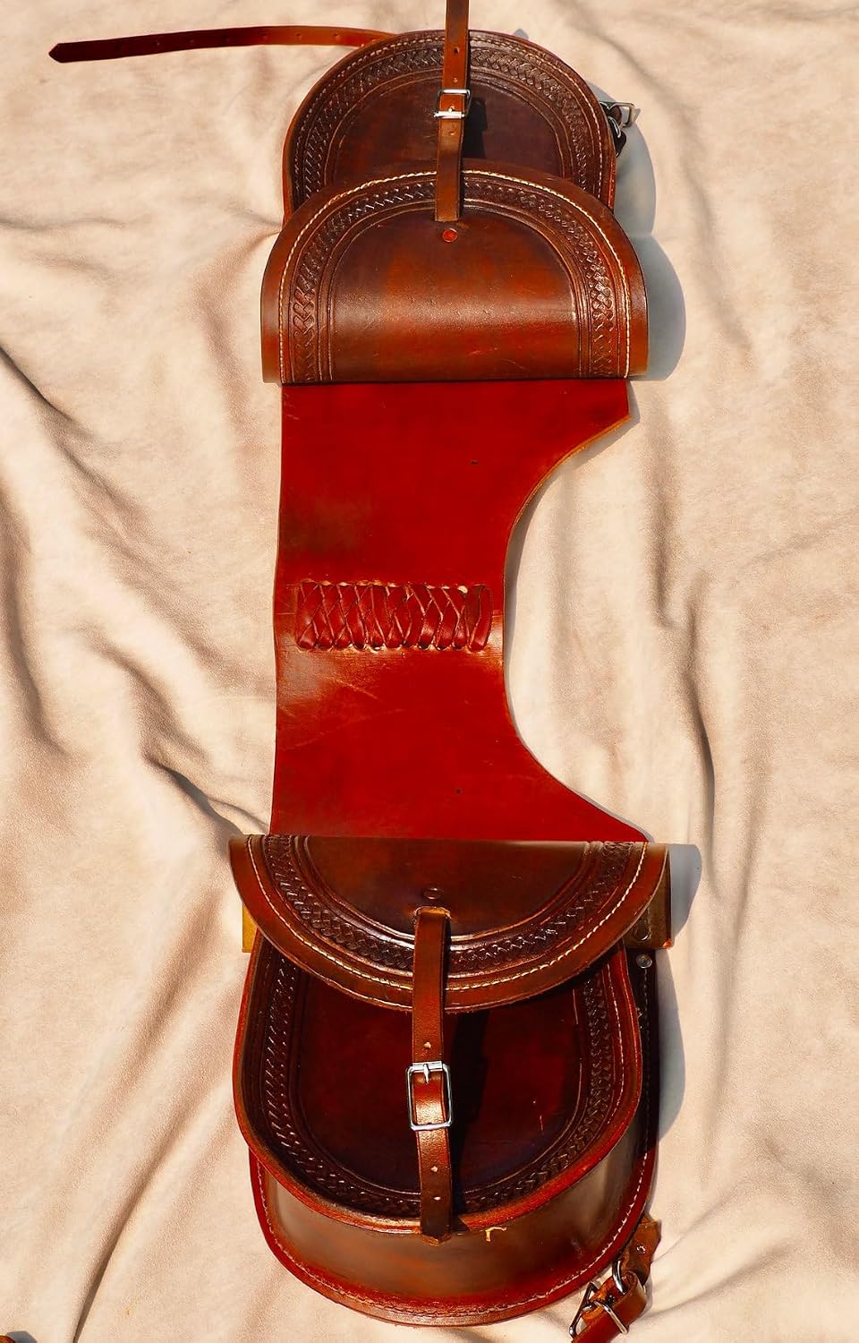 Horse Saddle Bag Cowhide Genuine Leather Western Equestrian Trail Tooling Carving Horse Saddle Bag Tooled Carved Pack Equipment Horse Saddle Bags Size: 10” L x 10” W x 3 ½” D inches, CRVD157