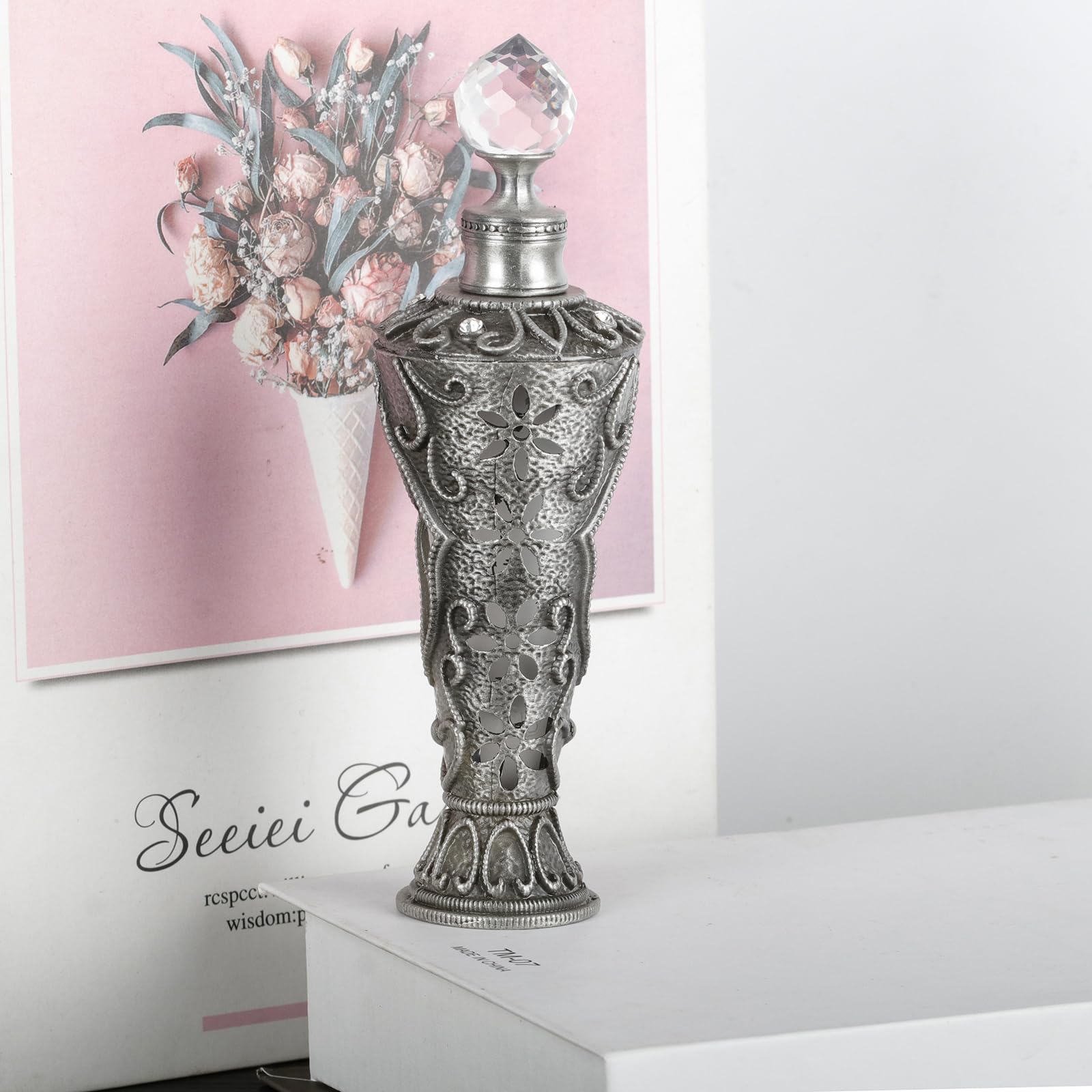 SIRVER BOXESアンティーク ヴィンテージ本 & SIRVER香水ボトル SIRVER BOXESアンティーク ヴィンテージ本 & SIRVER香水ボトル