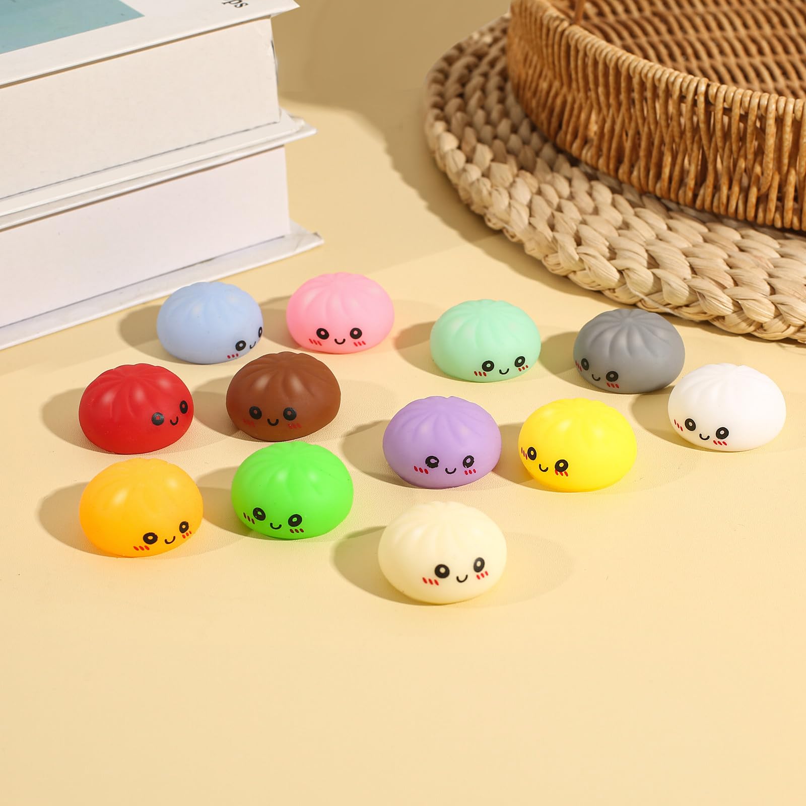 Calendario dell'Avvento Mystery Dumpling 2026, Conta alla Rovescia con 24 Squisy a Forma di Bao, Palle Morbide e Carine, Gioco Antistress Sensoriale per Adulti