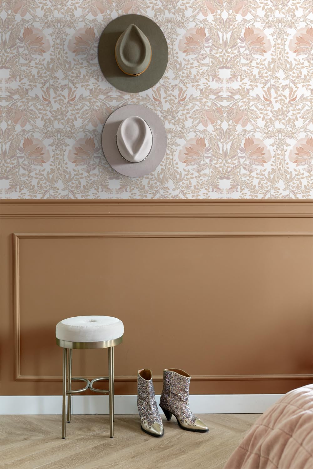 papier peint fleurs vintage de style art nouveau sable beige et terracotta claire 53 cm x 10.05 m - ESTAhome