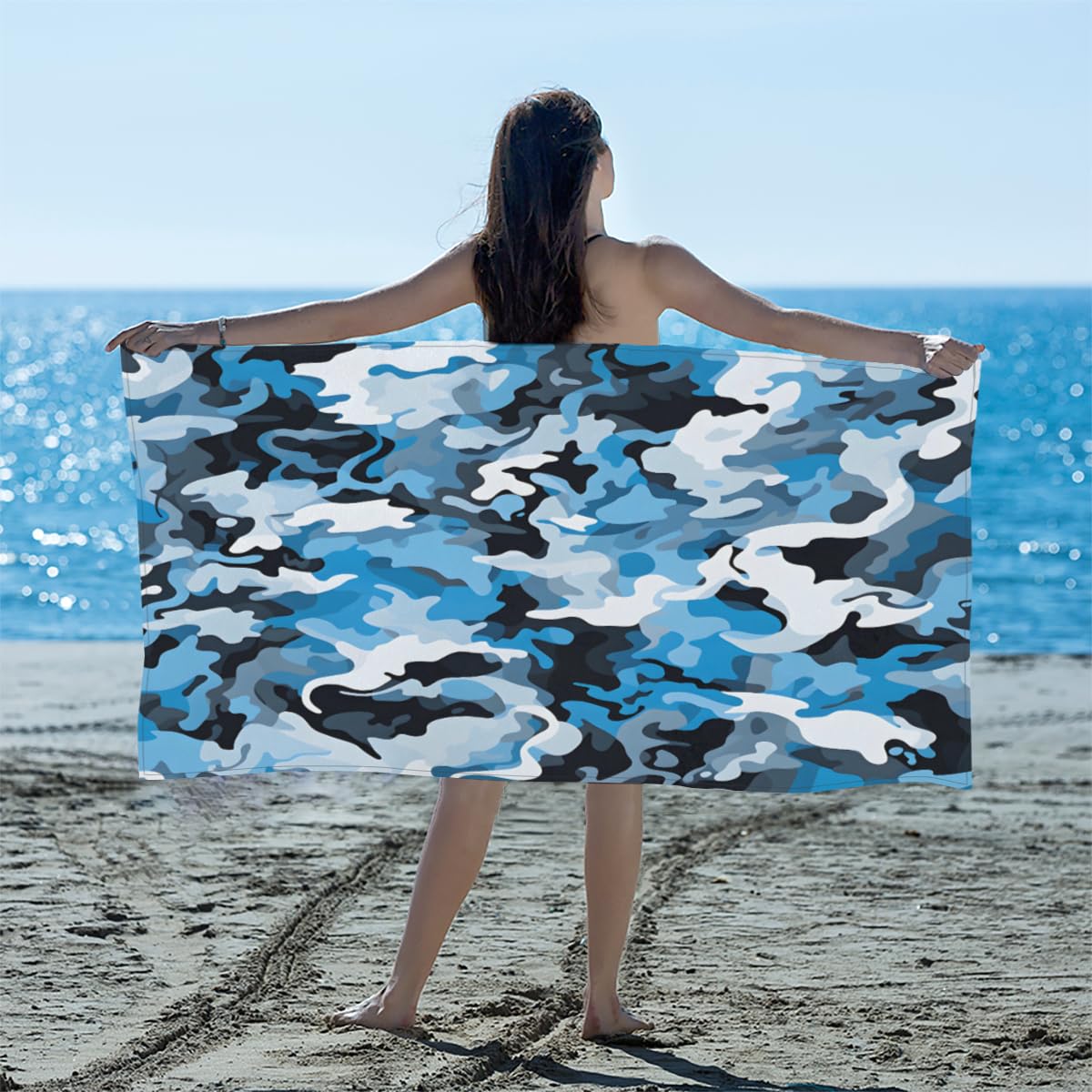 Amazon.com: GzLeyigou Abstract Camo Skin Beach Towel Highly