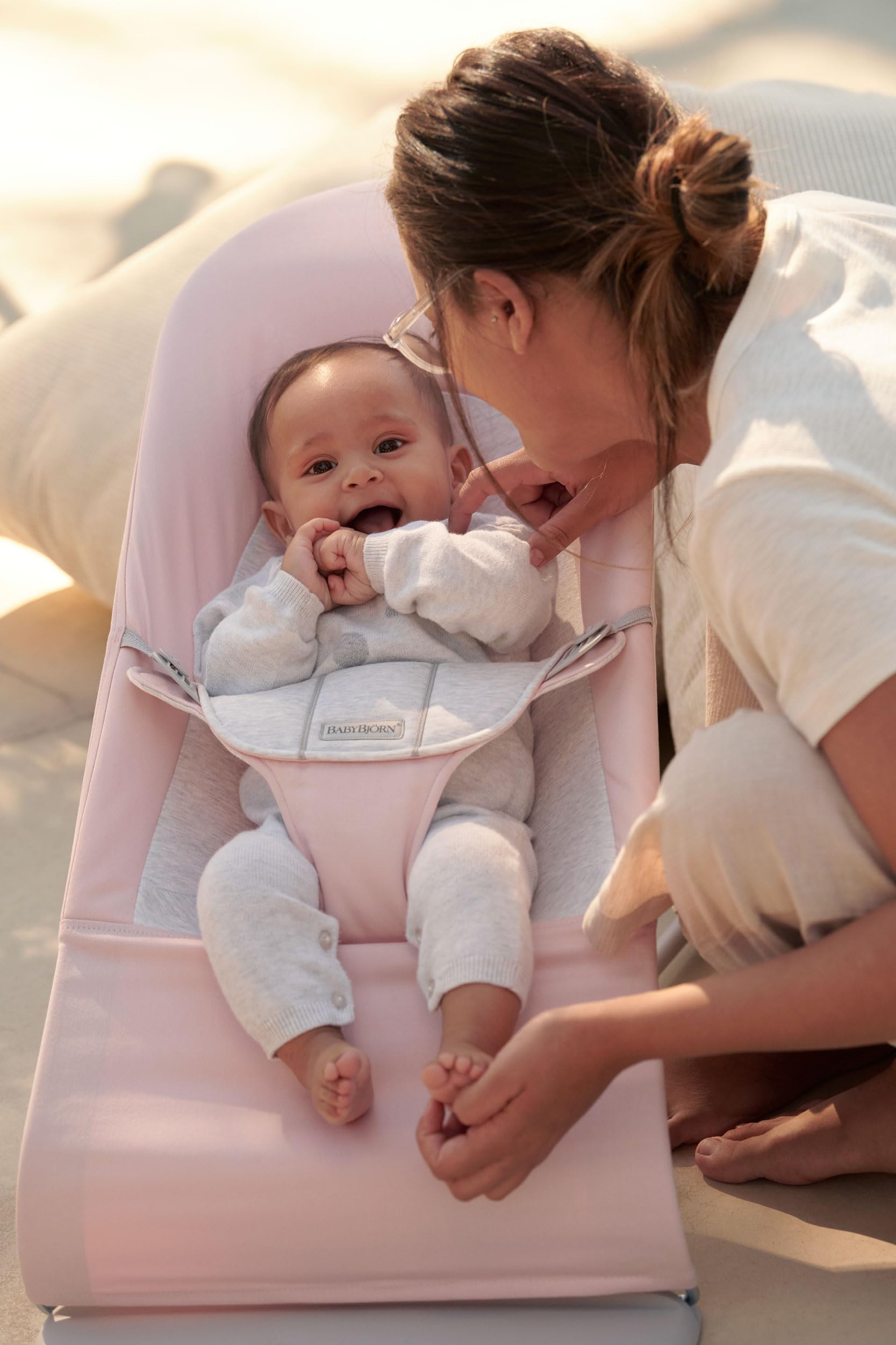 BabyBjörn Babywippe Balance Soft, Gewebt/Jersey, Hellrosa/Grau
