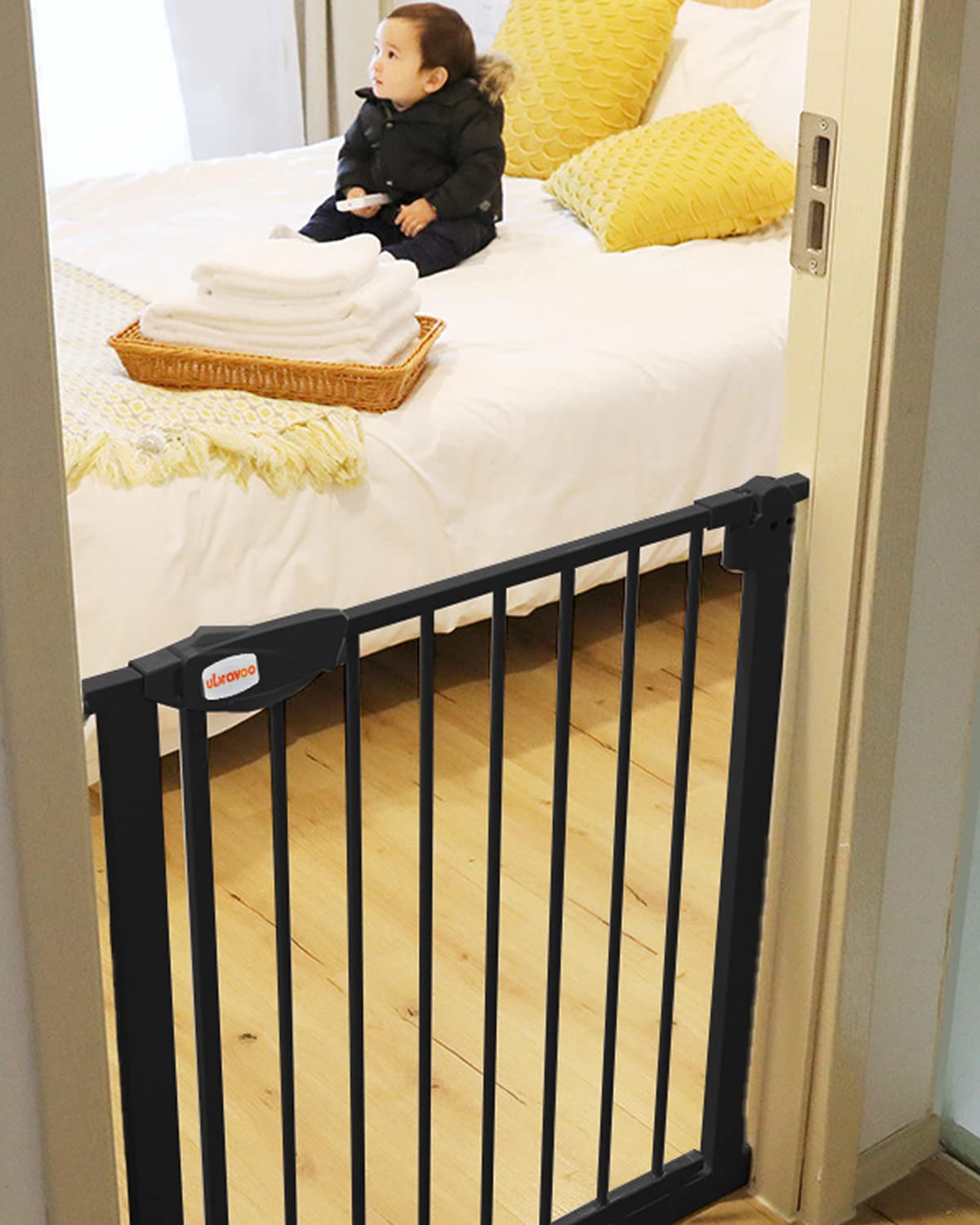 UBRAVOO Cancelletto per Bambini per Cani, Altezza 100 Cm Cancelletto di Sicurezza per Bambini 76-84 cm di Larghezza Chiusura Automatica Tripla Serratura Aperta Tenere Cancello per Scale